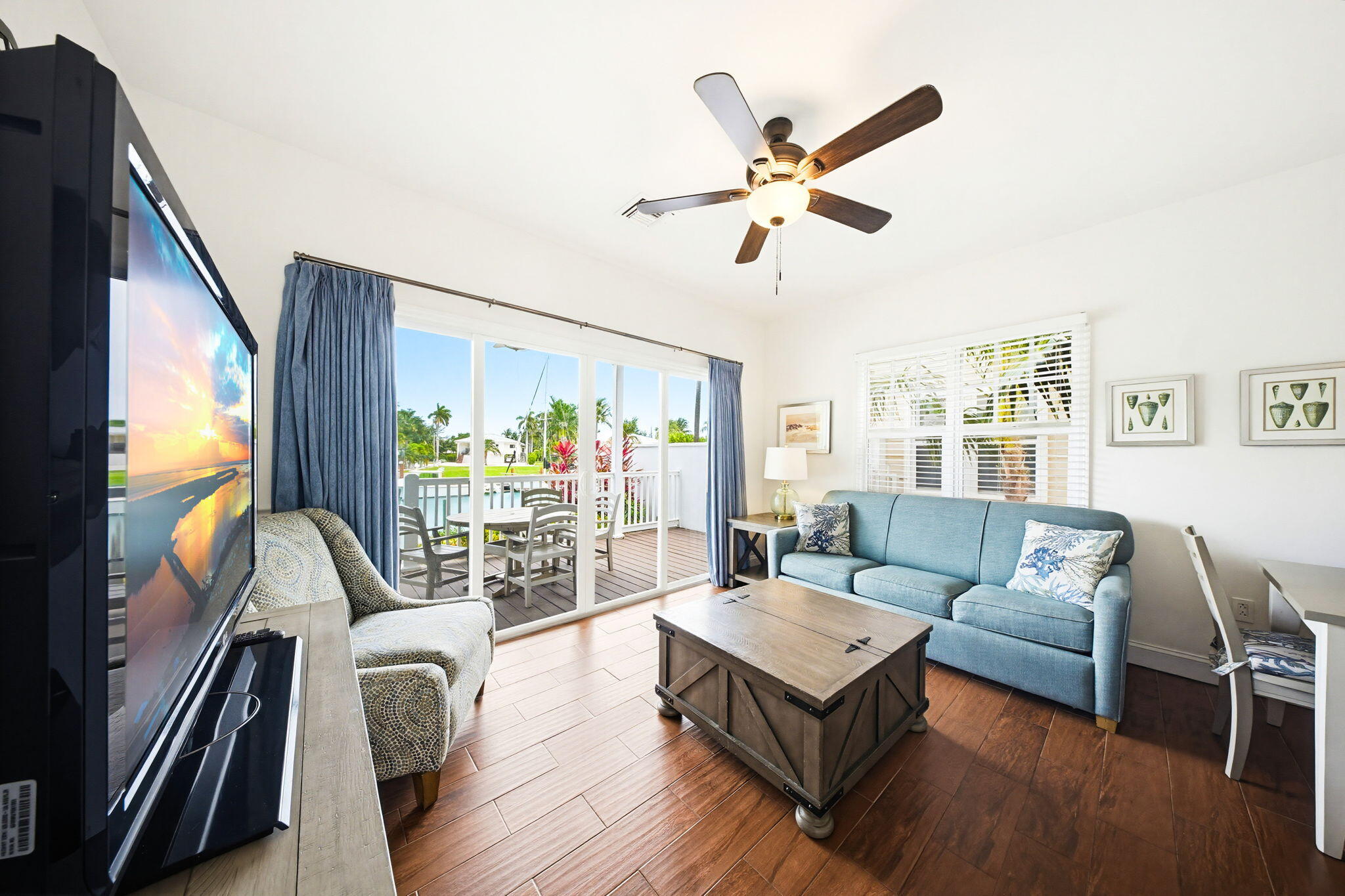 7041 Harbor Village Drive