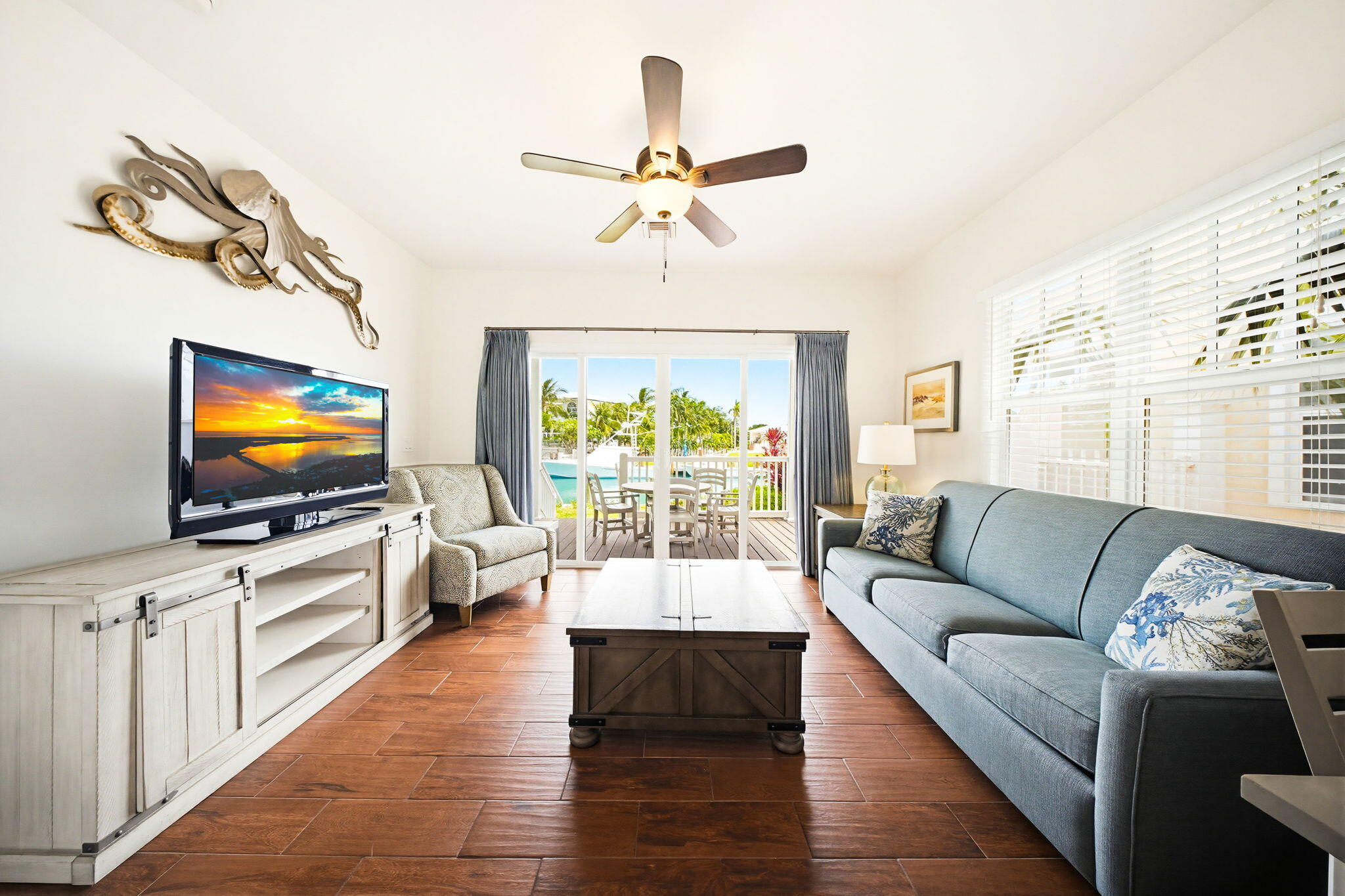 7041 Harbor Village Drive