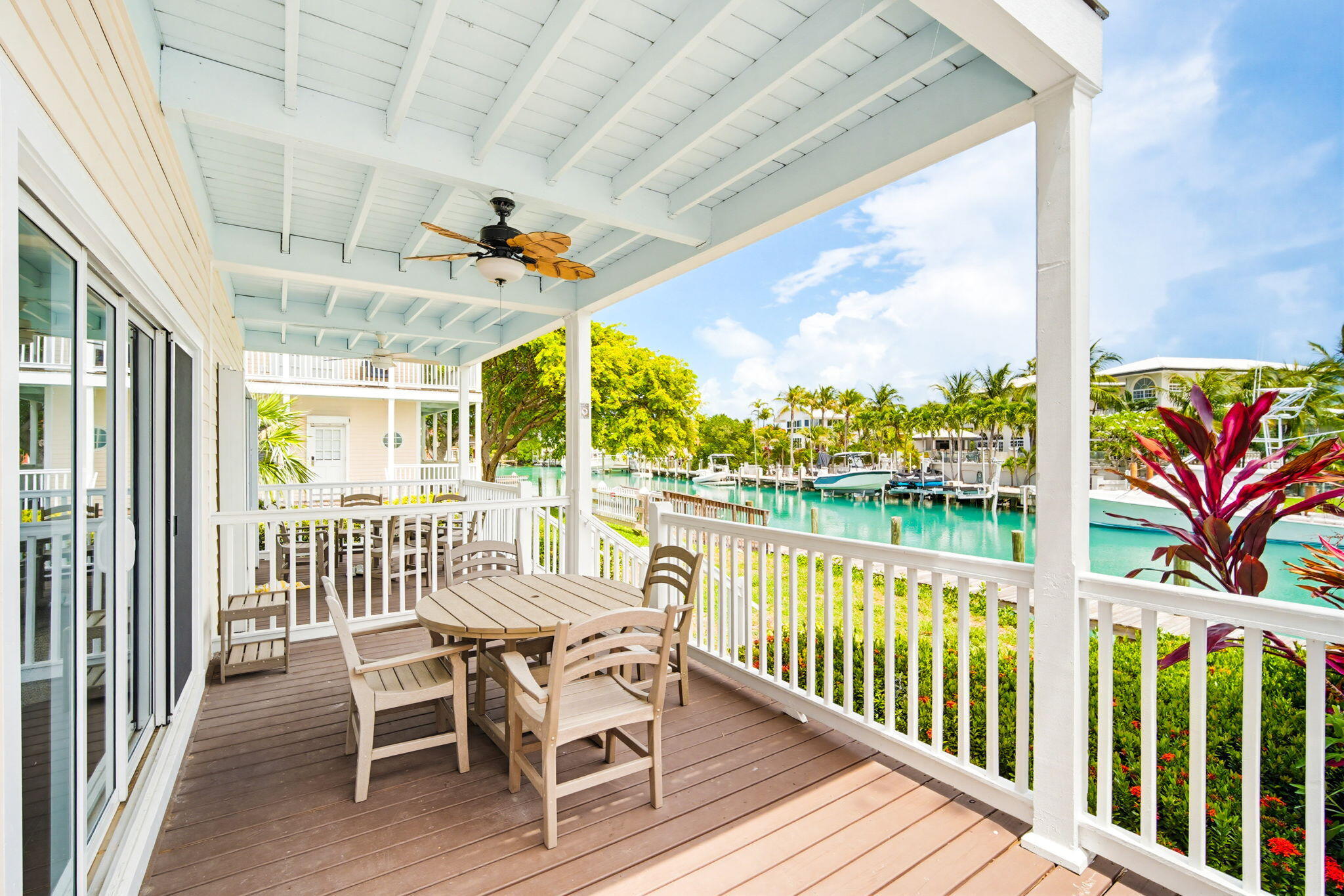 7041 Harbor Village Drive