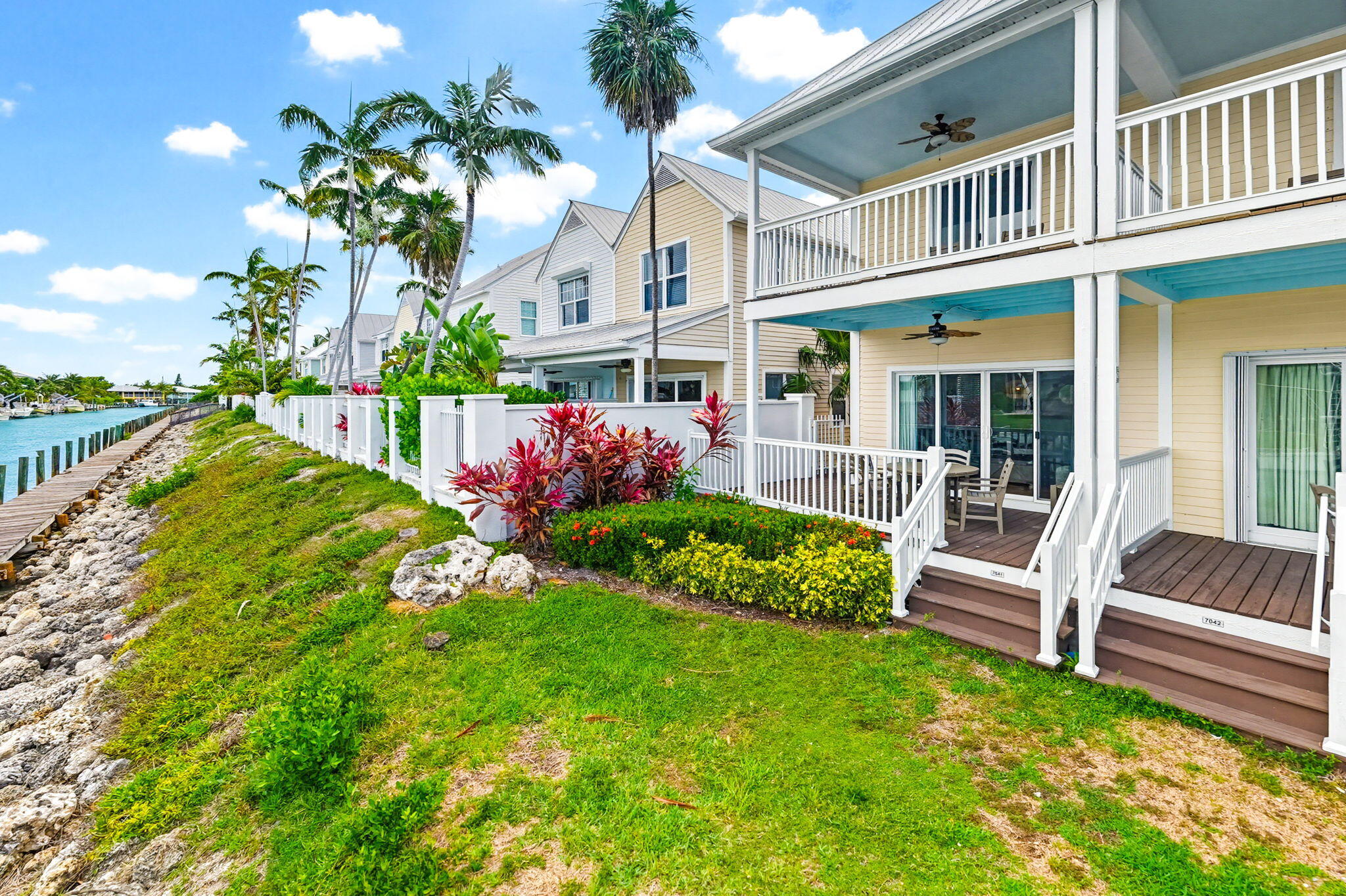 7041 Harbor Village Drive