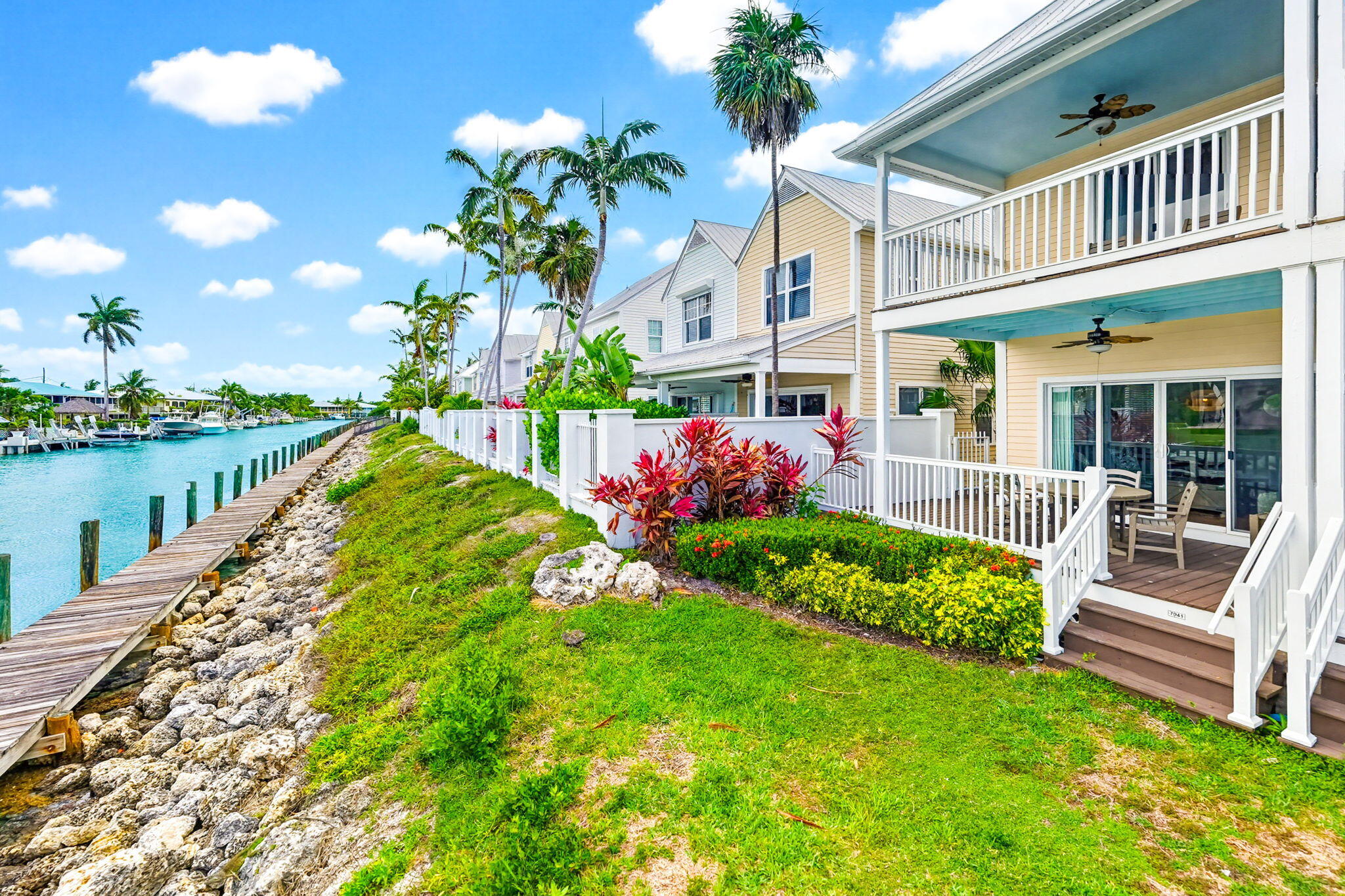 7041 Harbor Village Drive