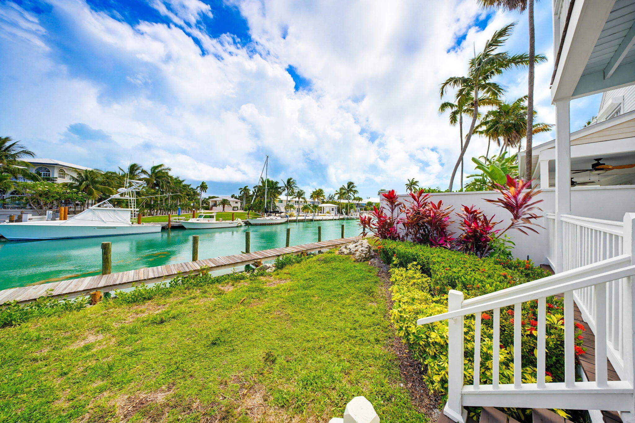 7041 Harbor Village Drive