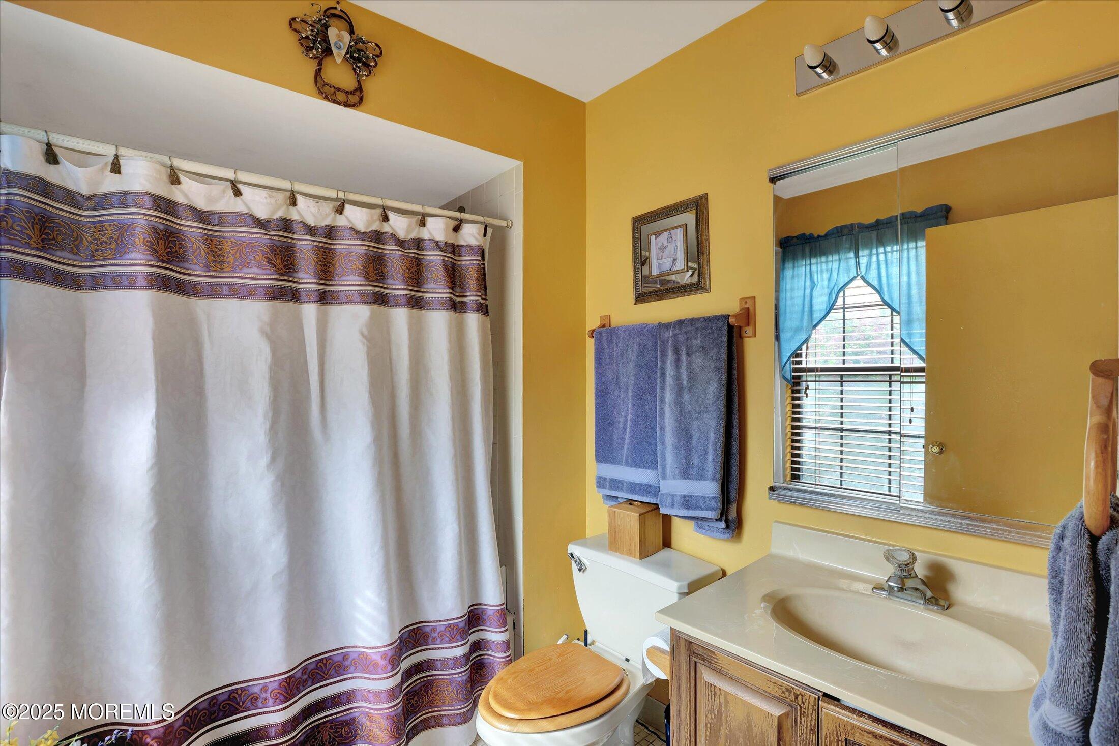 41 Lindsay Court, 8