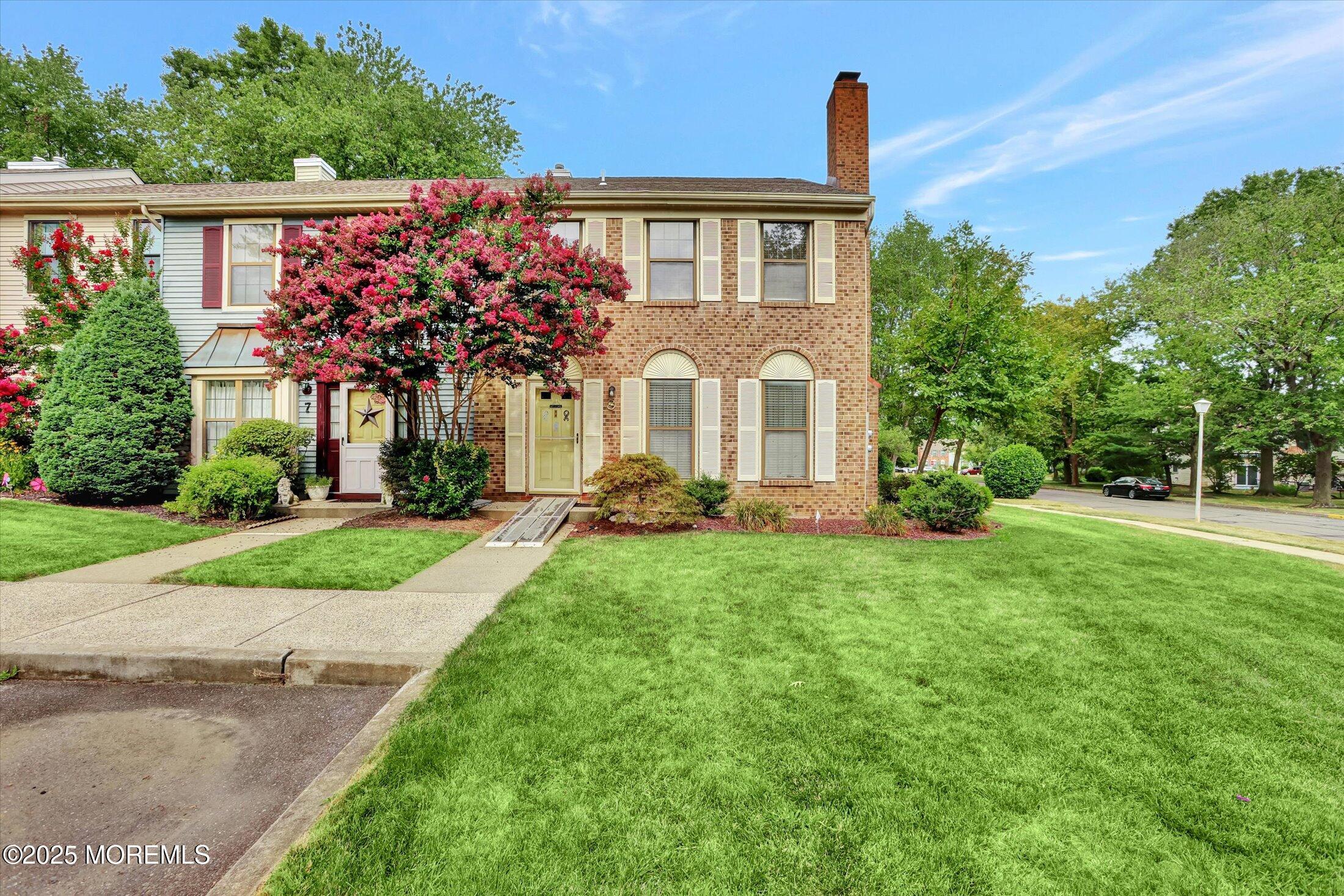 41 Lindsay Court, 8