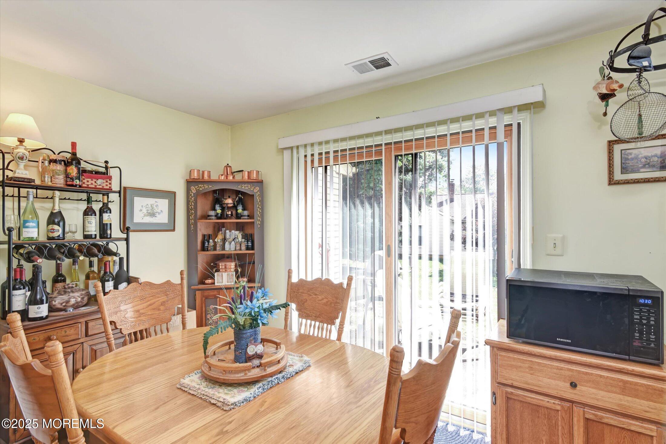 41 Lindsay Court, 8