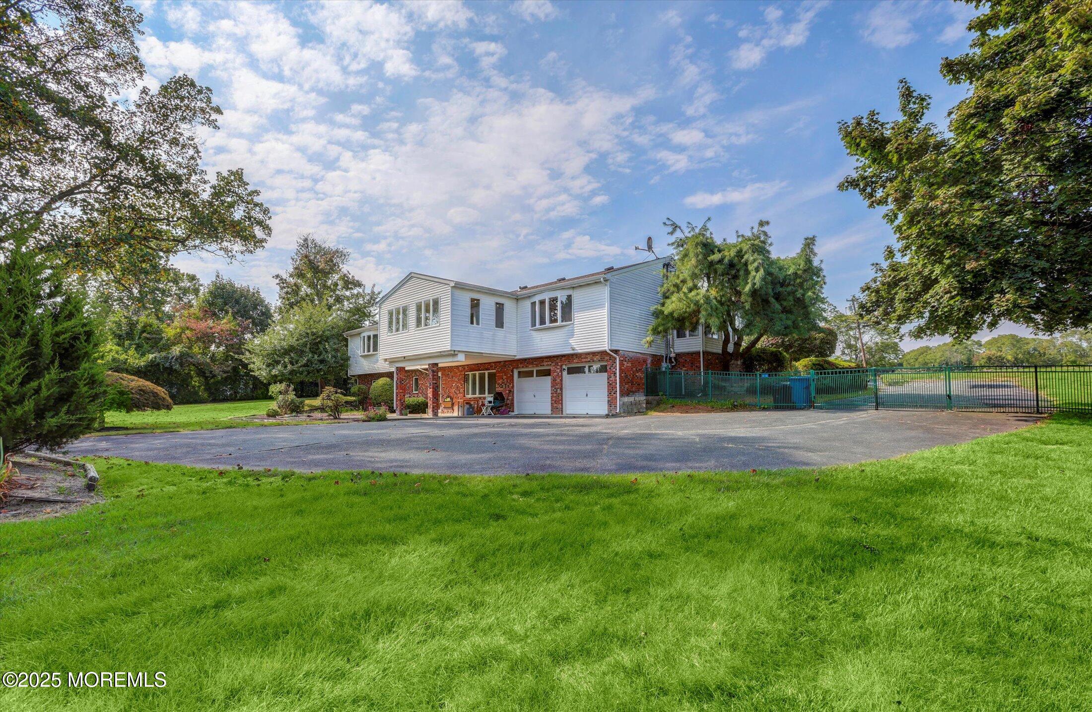 30 Pleasant Valley Road