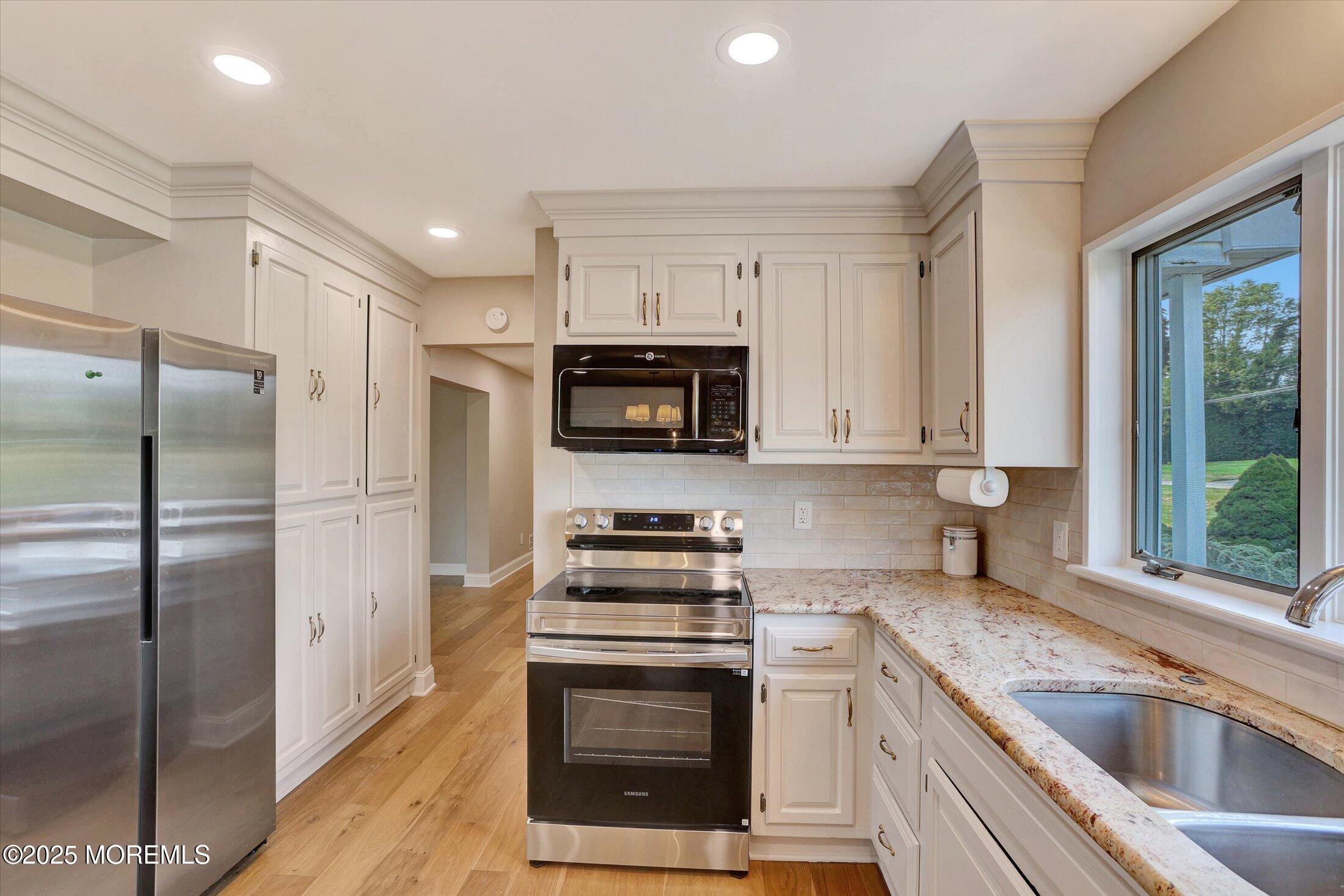 30 Pleasant Valley Road
