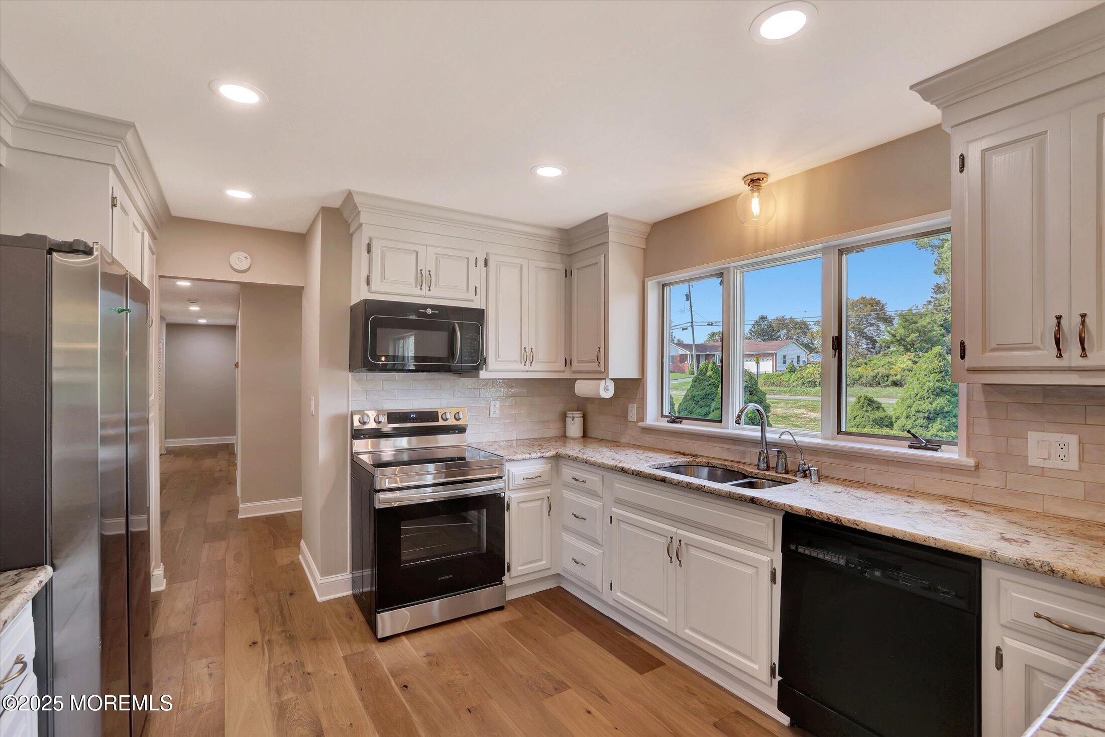30 Pleasant Valley Road