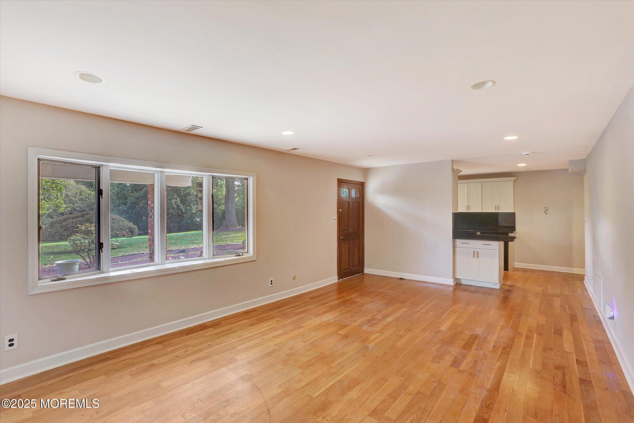 30 Pleasant Valley Road