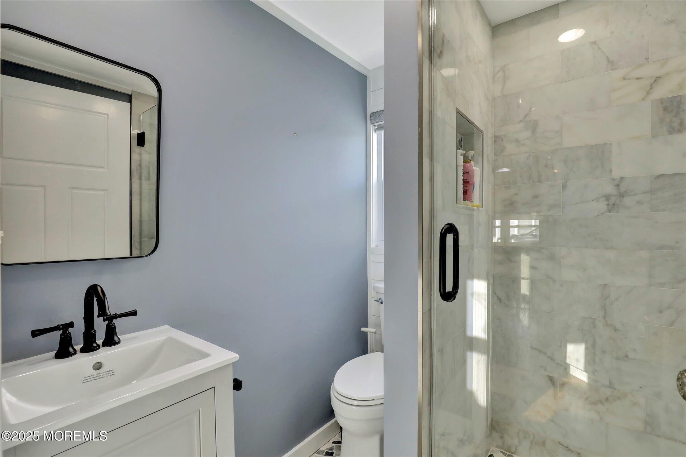 12 W Rutherford Lane