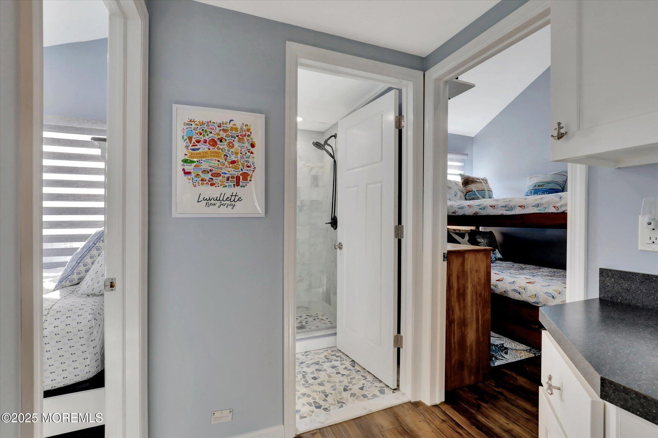 12 W Rutherford Lane