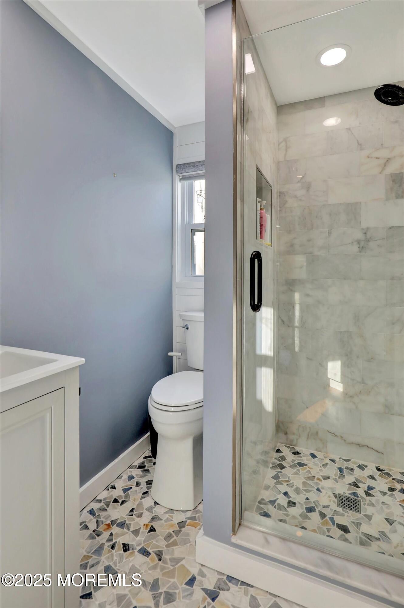 12 W Rutherford Lane