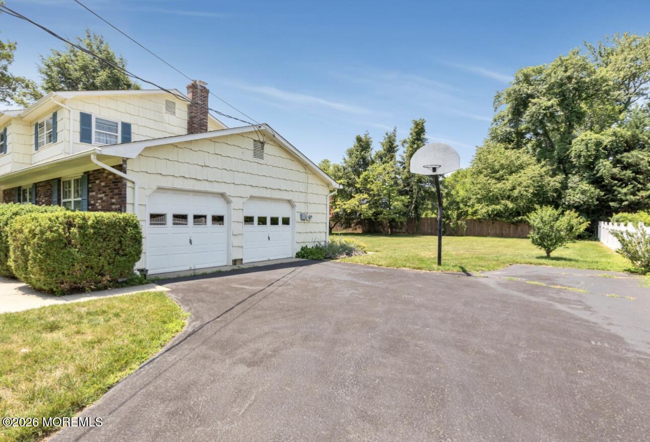 39 Koster Drive