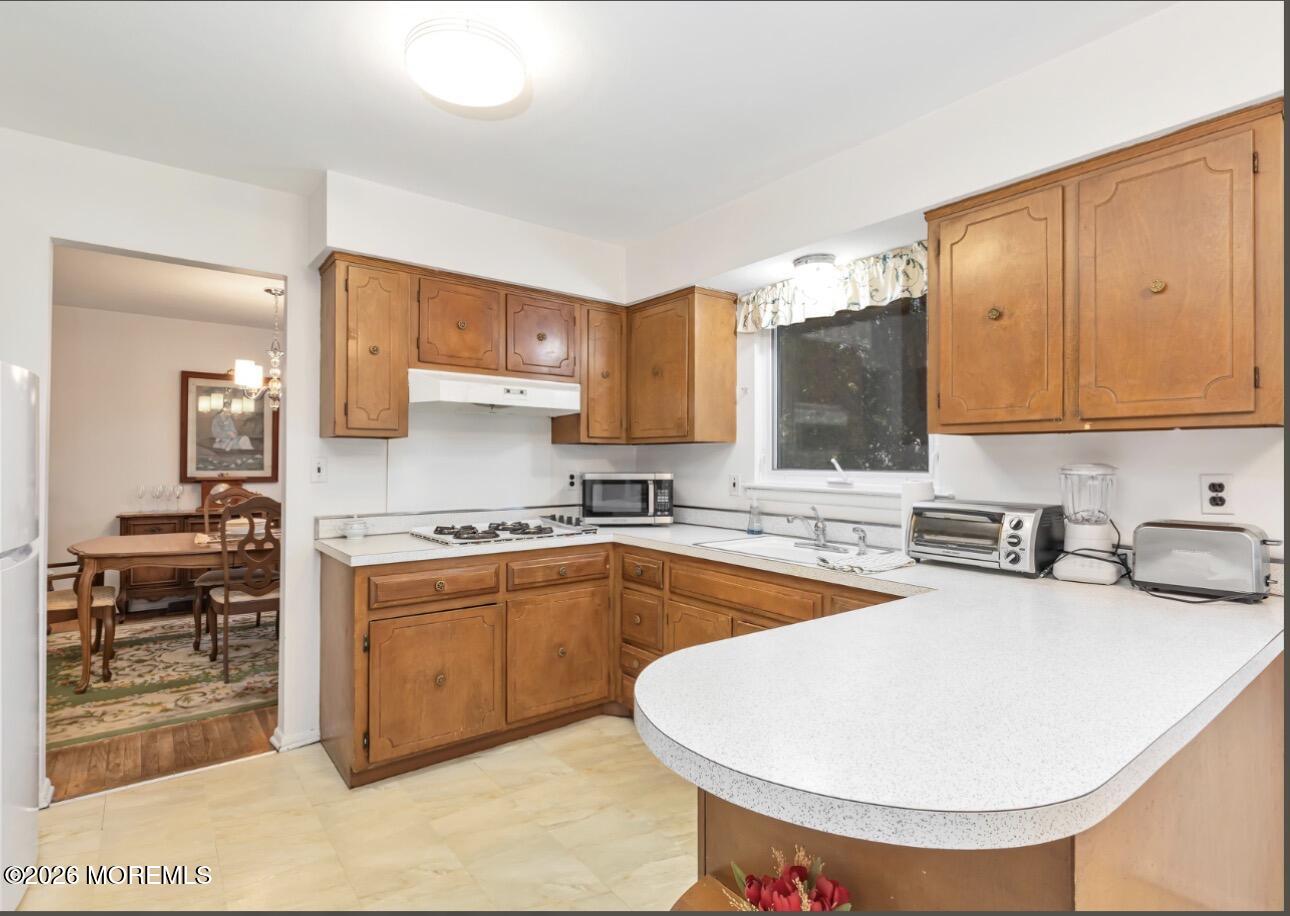 39 Koster Drive