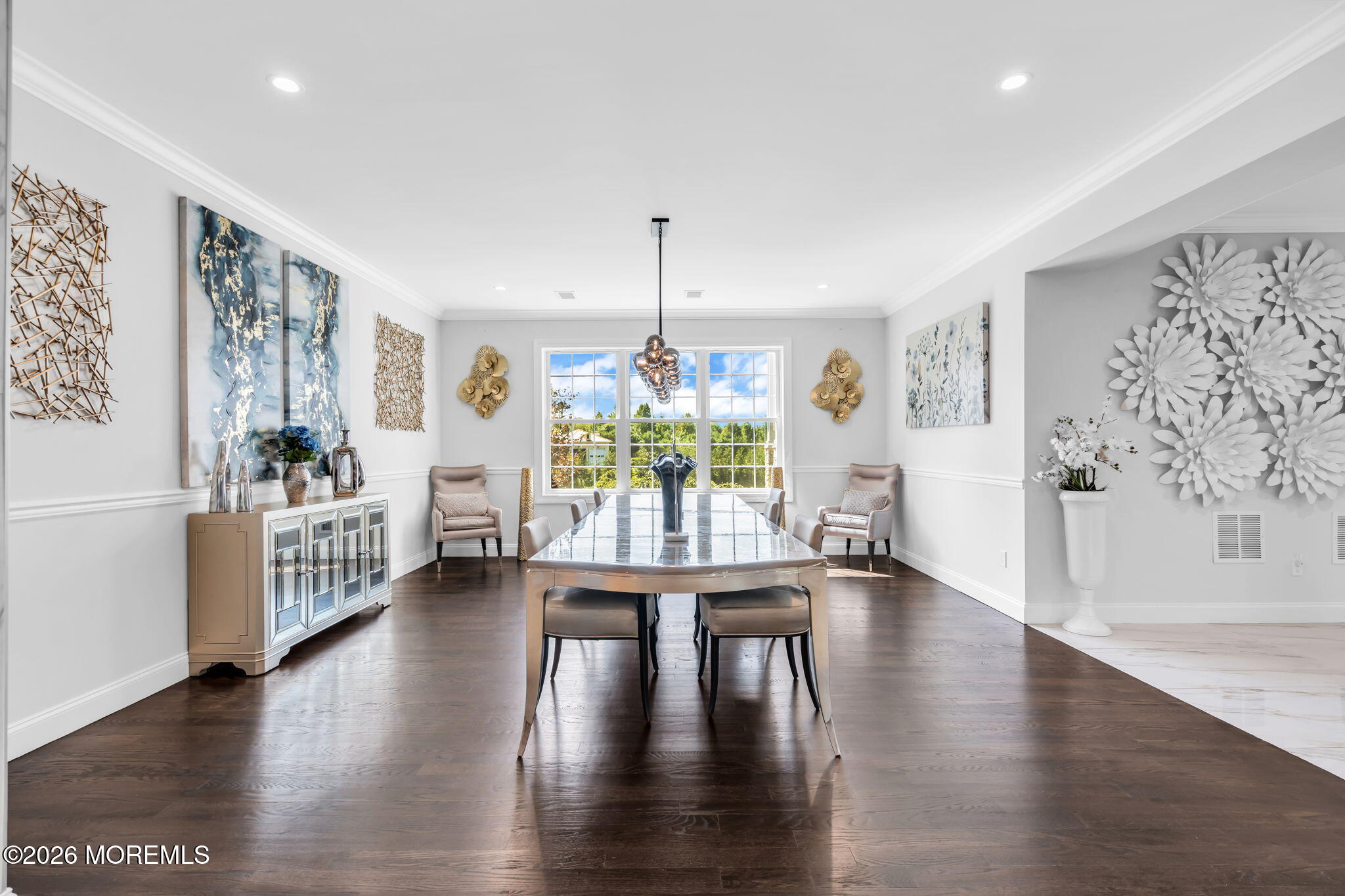 6 Parker Court