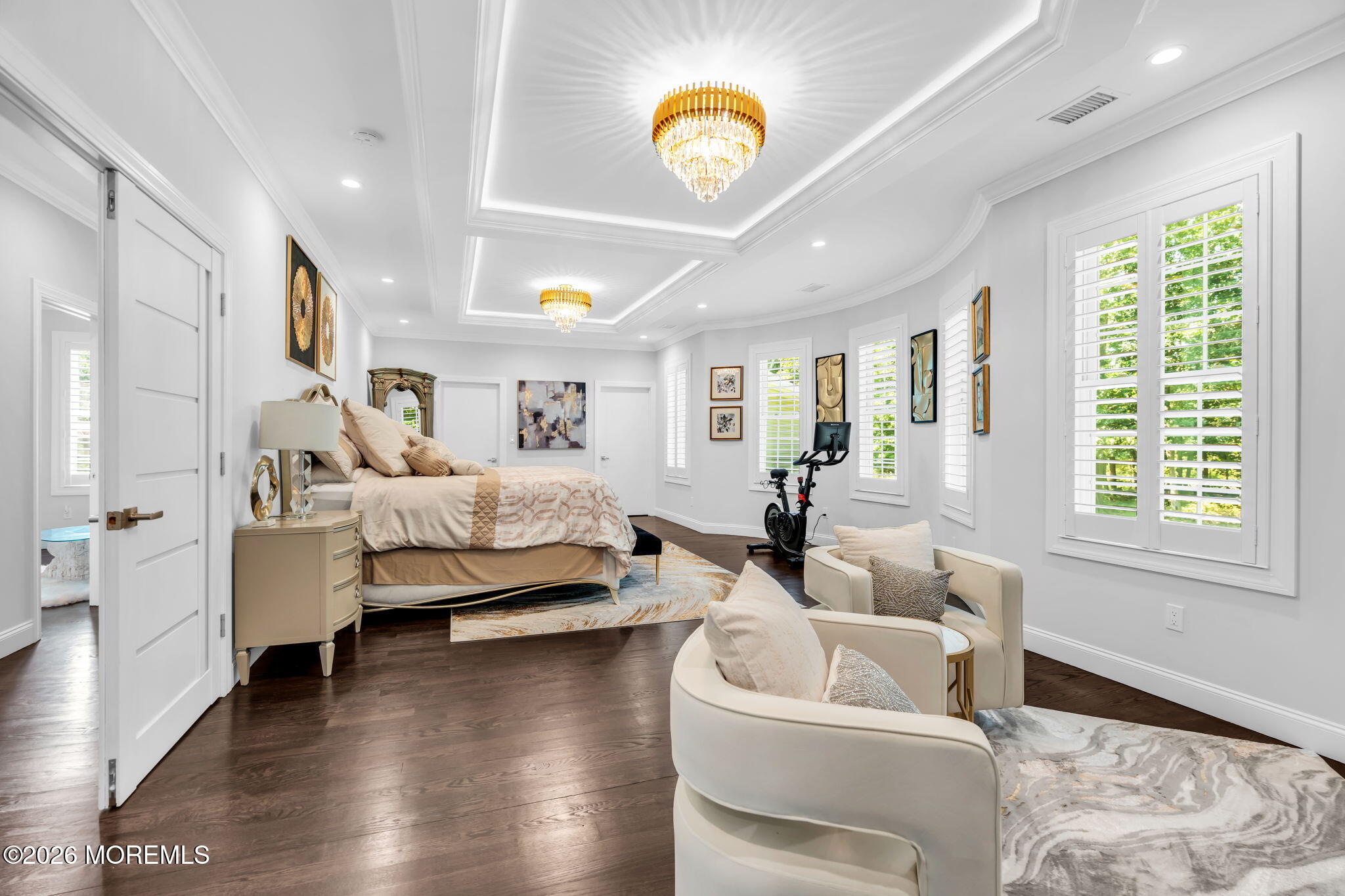 6 Parker Court