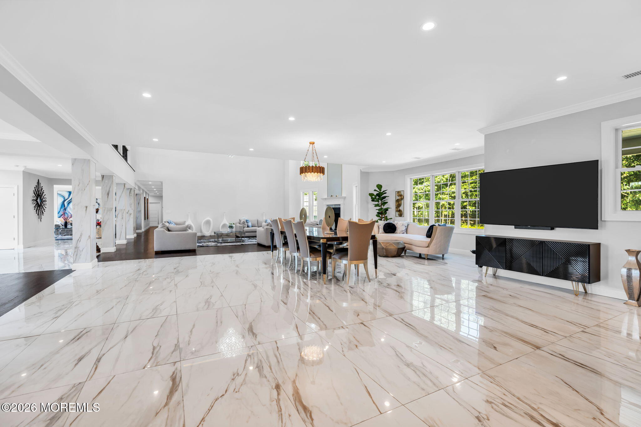 6 Parker Court
