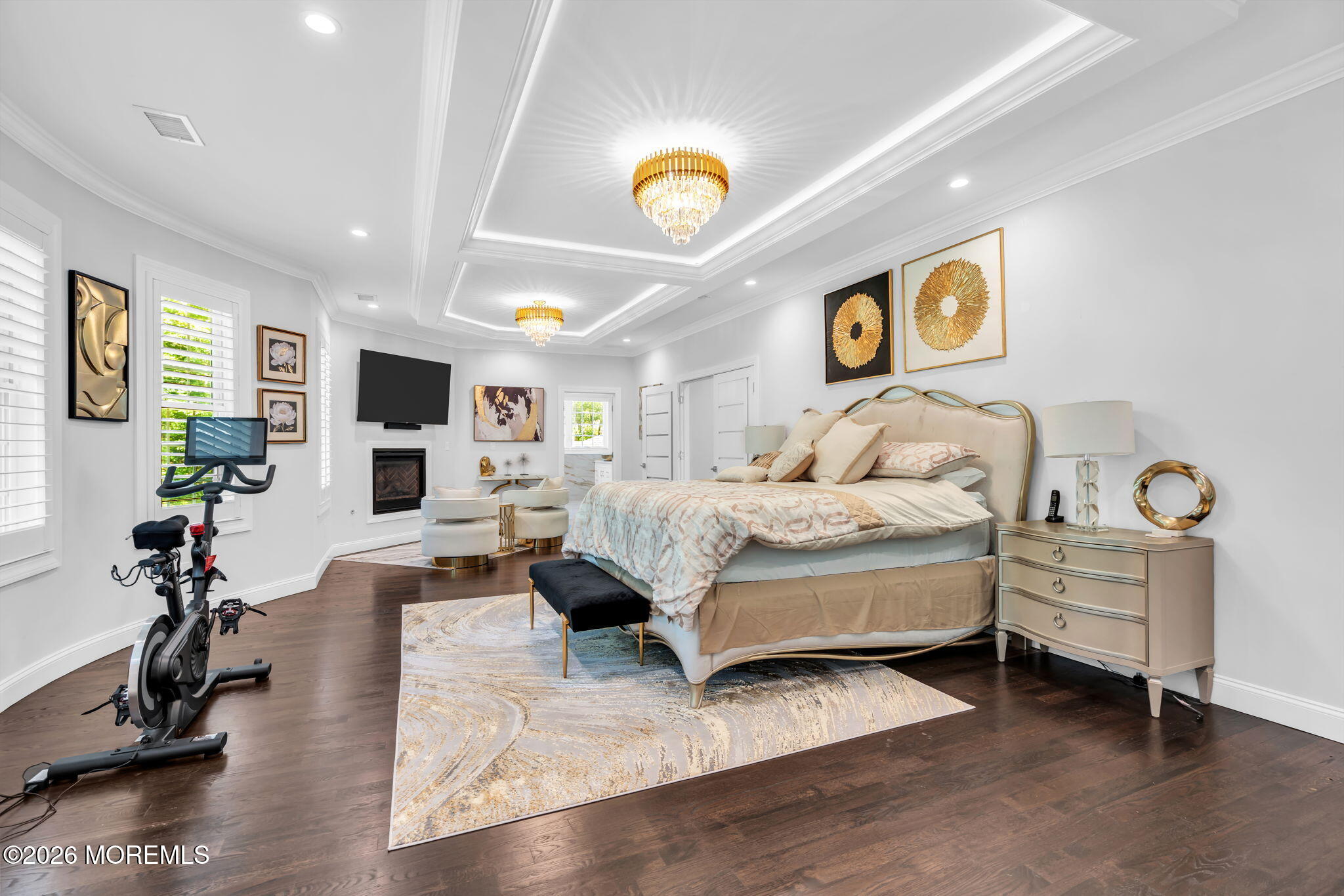 6 Parker Court