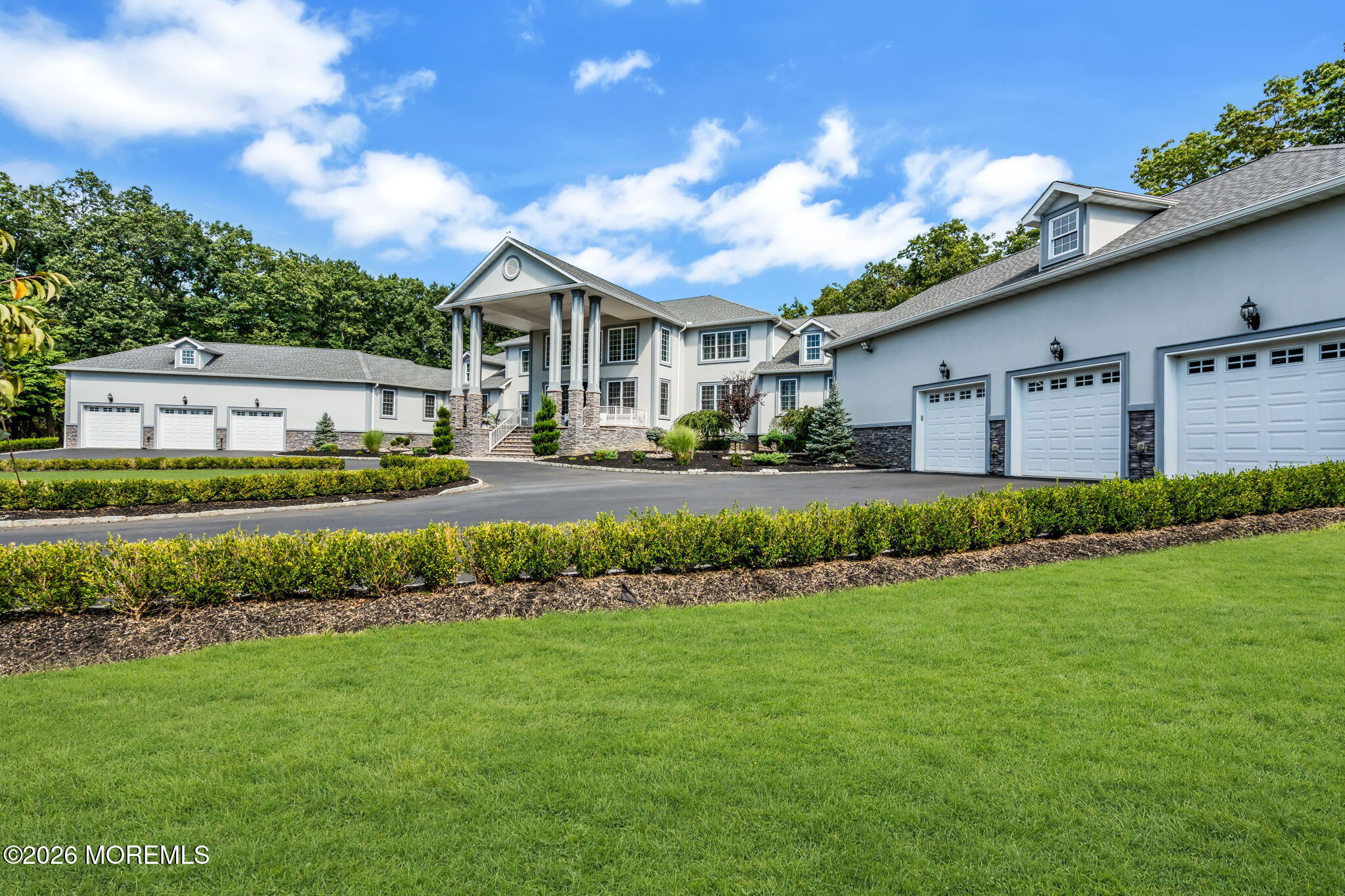 6 Parker Court