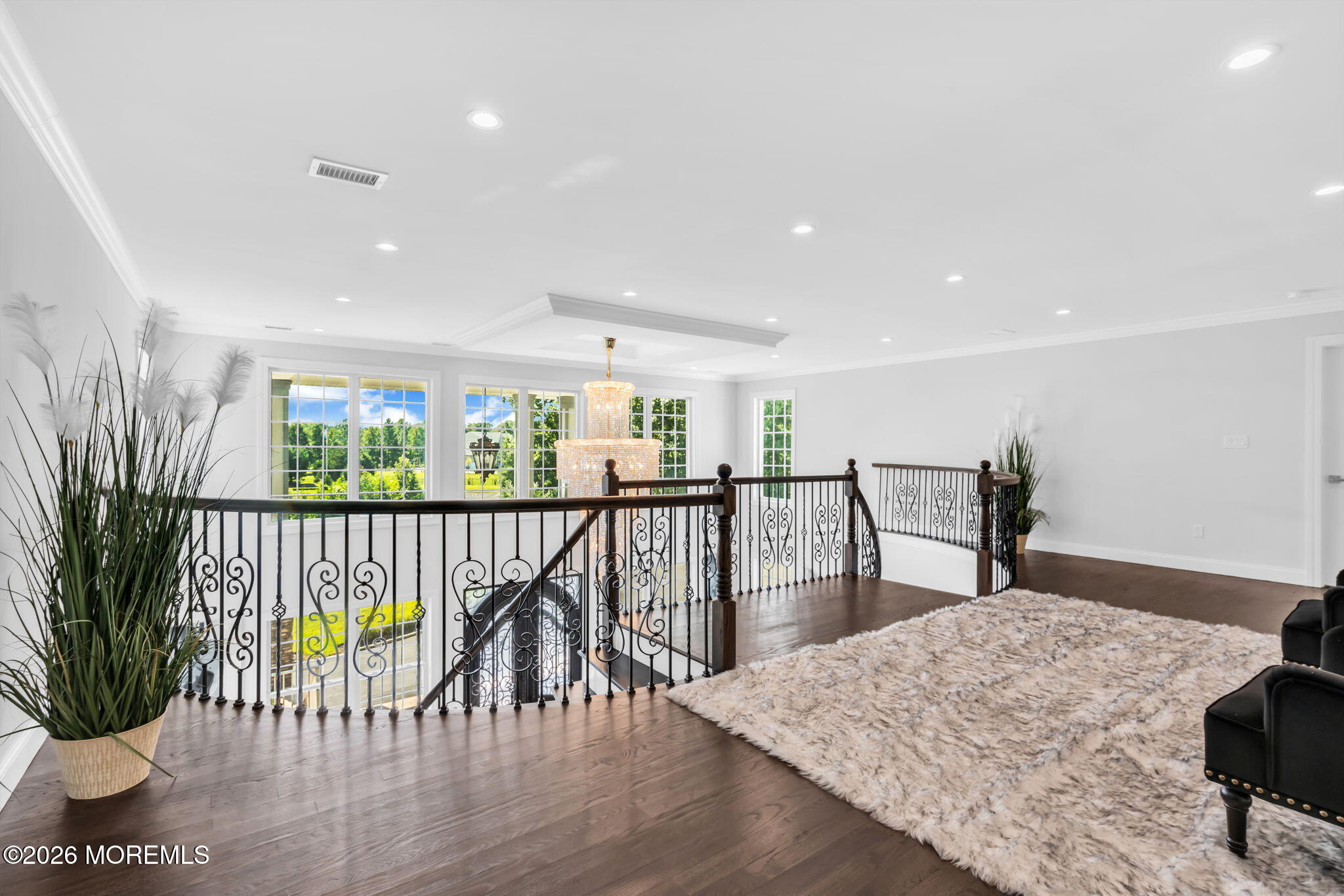 6 Parker Court