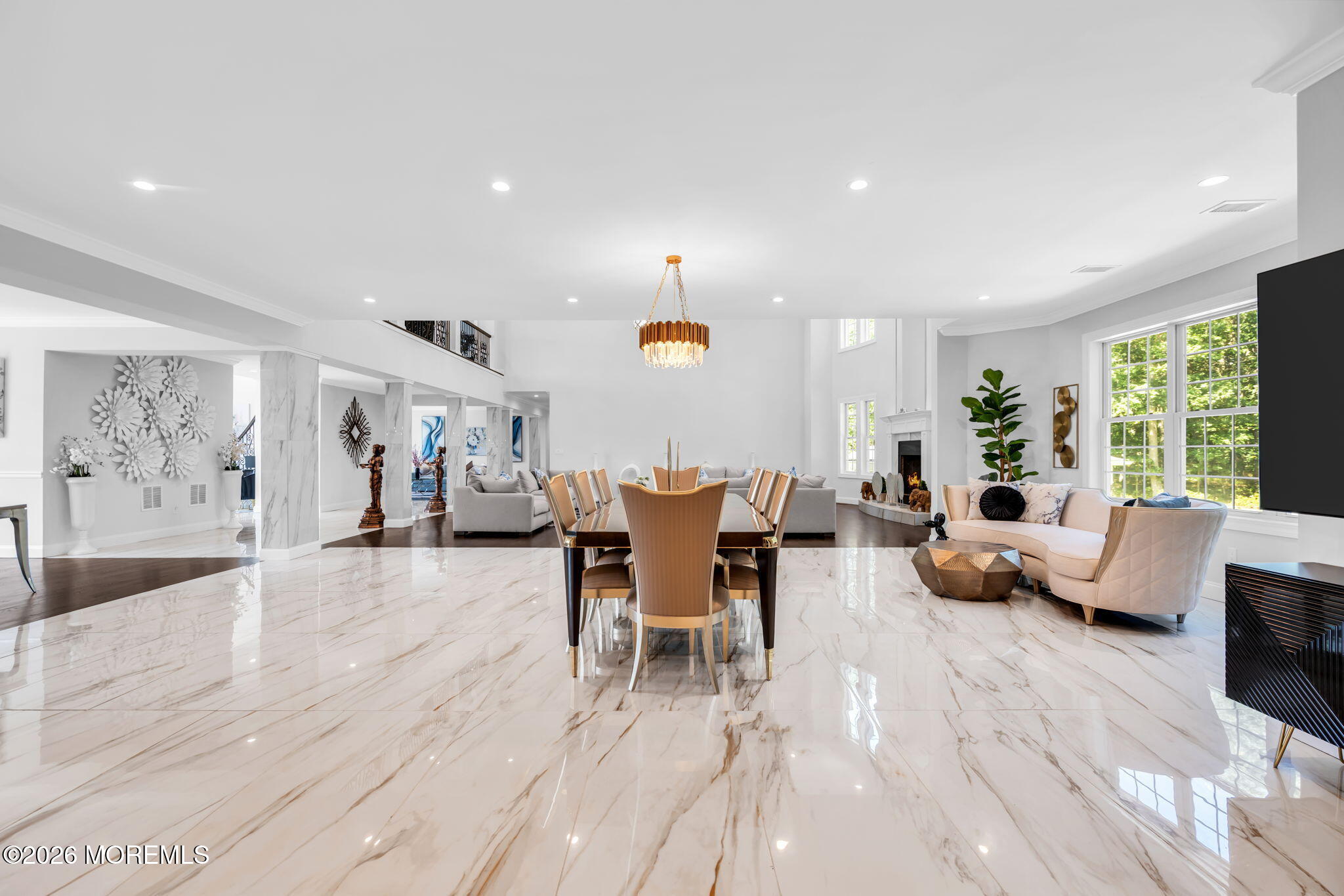 6 Parker Court