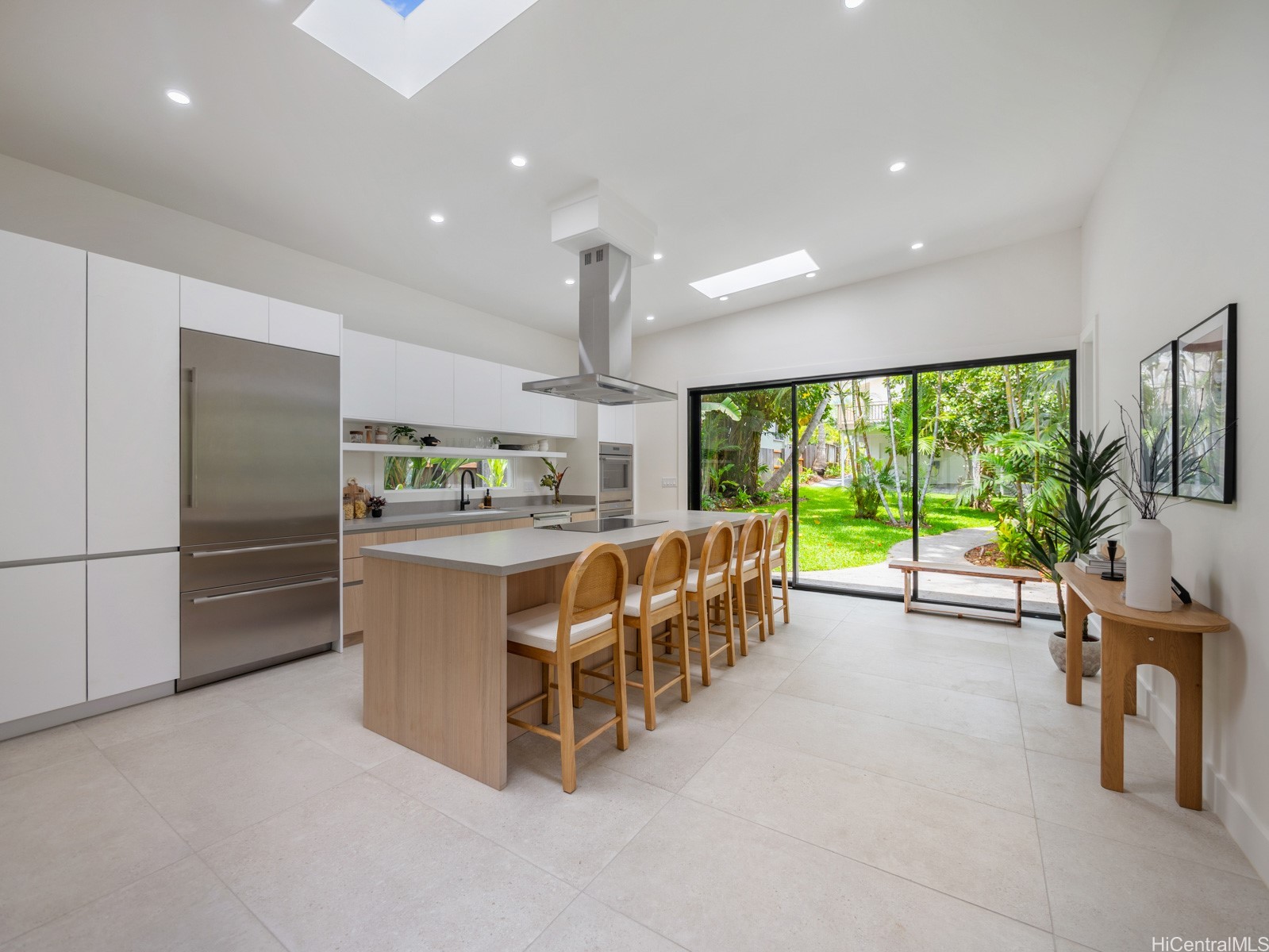 223 Lanipo Drive