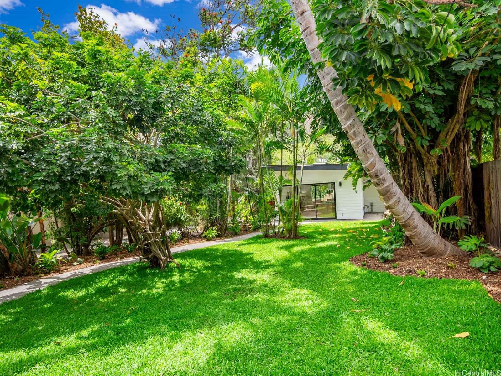 223 Lanipo Drive
