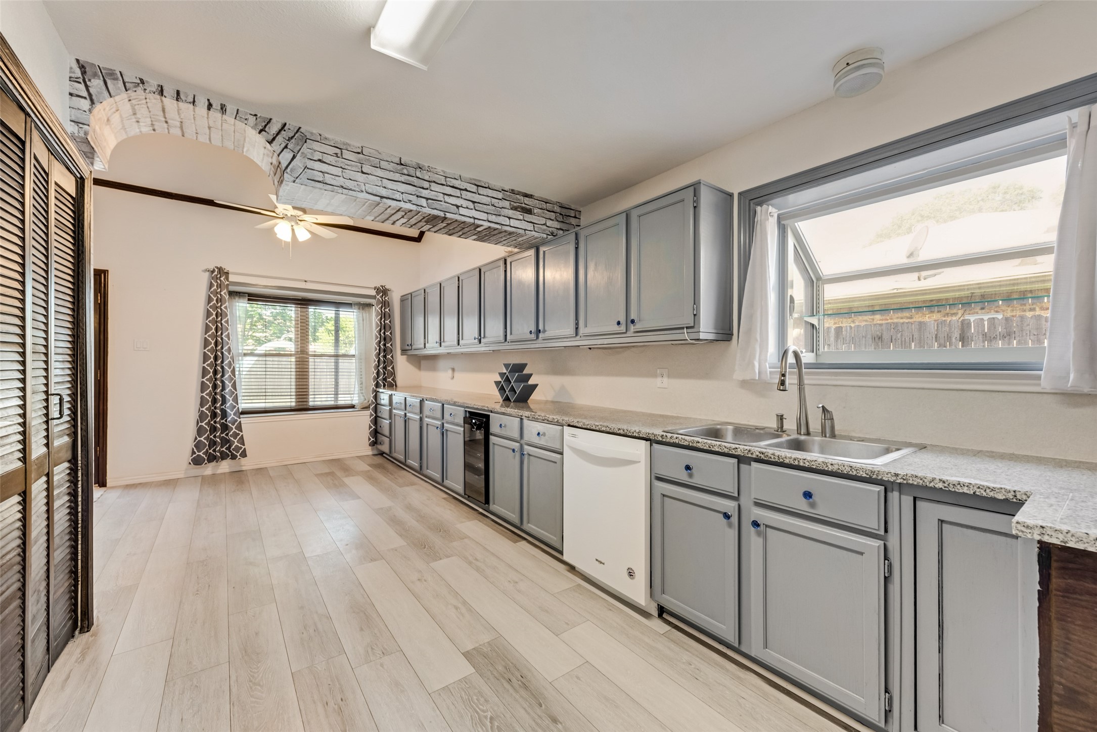 2521 Seven Hills Drive