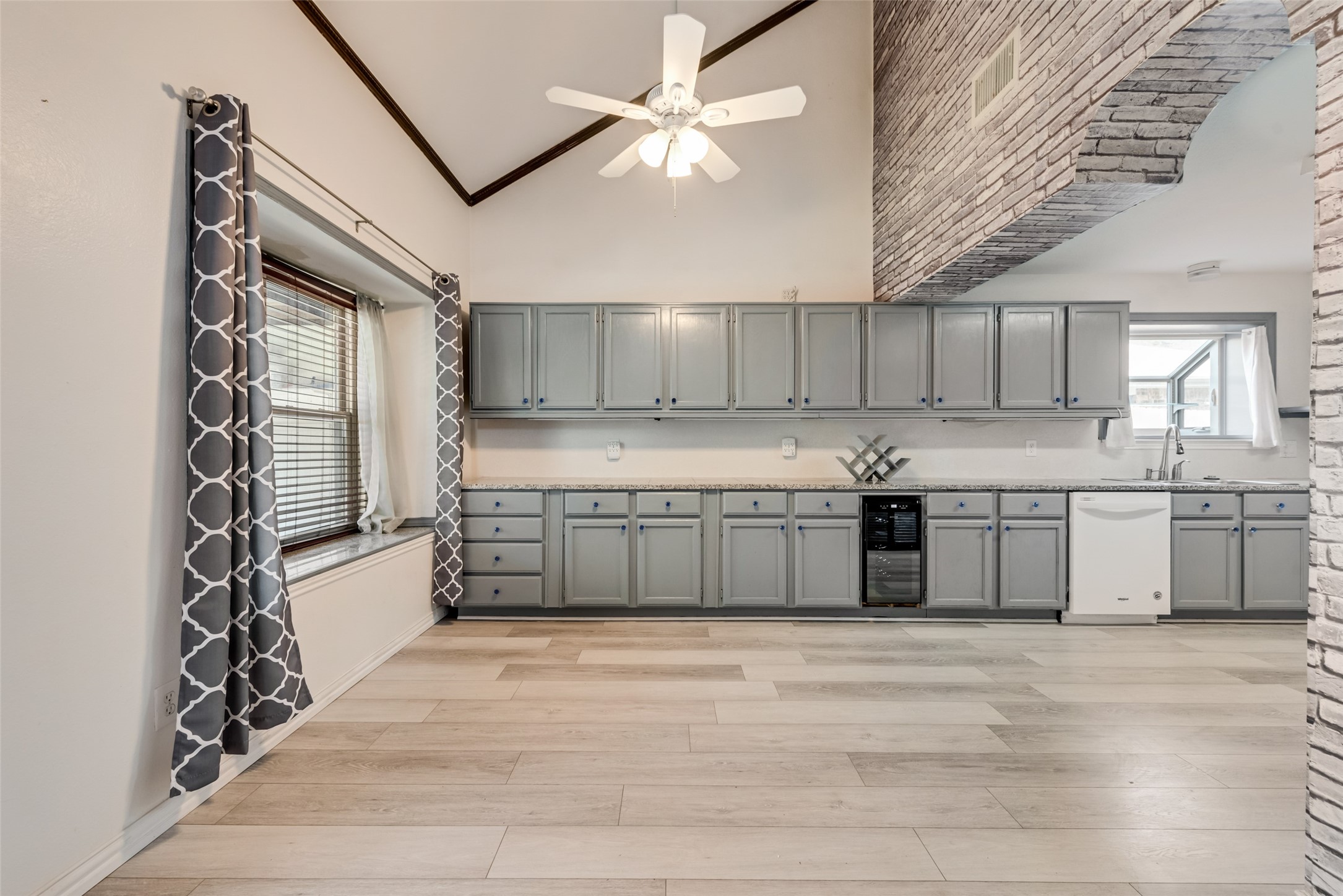 2521 Seven Hills Drive