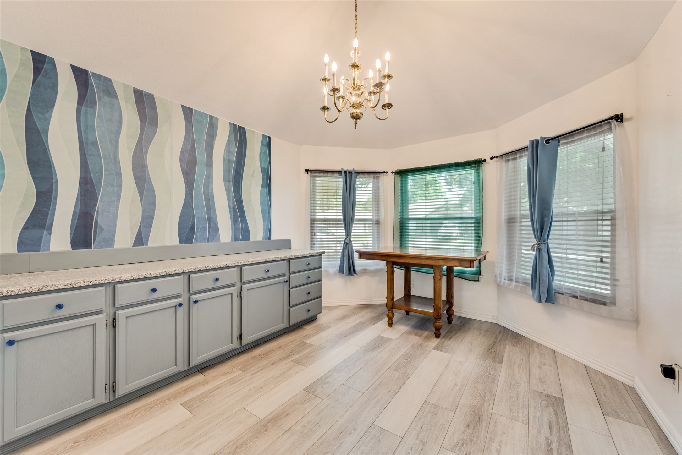 2521 Seven Hills Drive