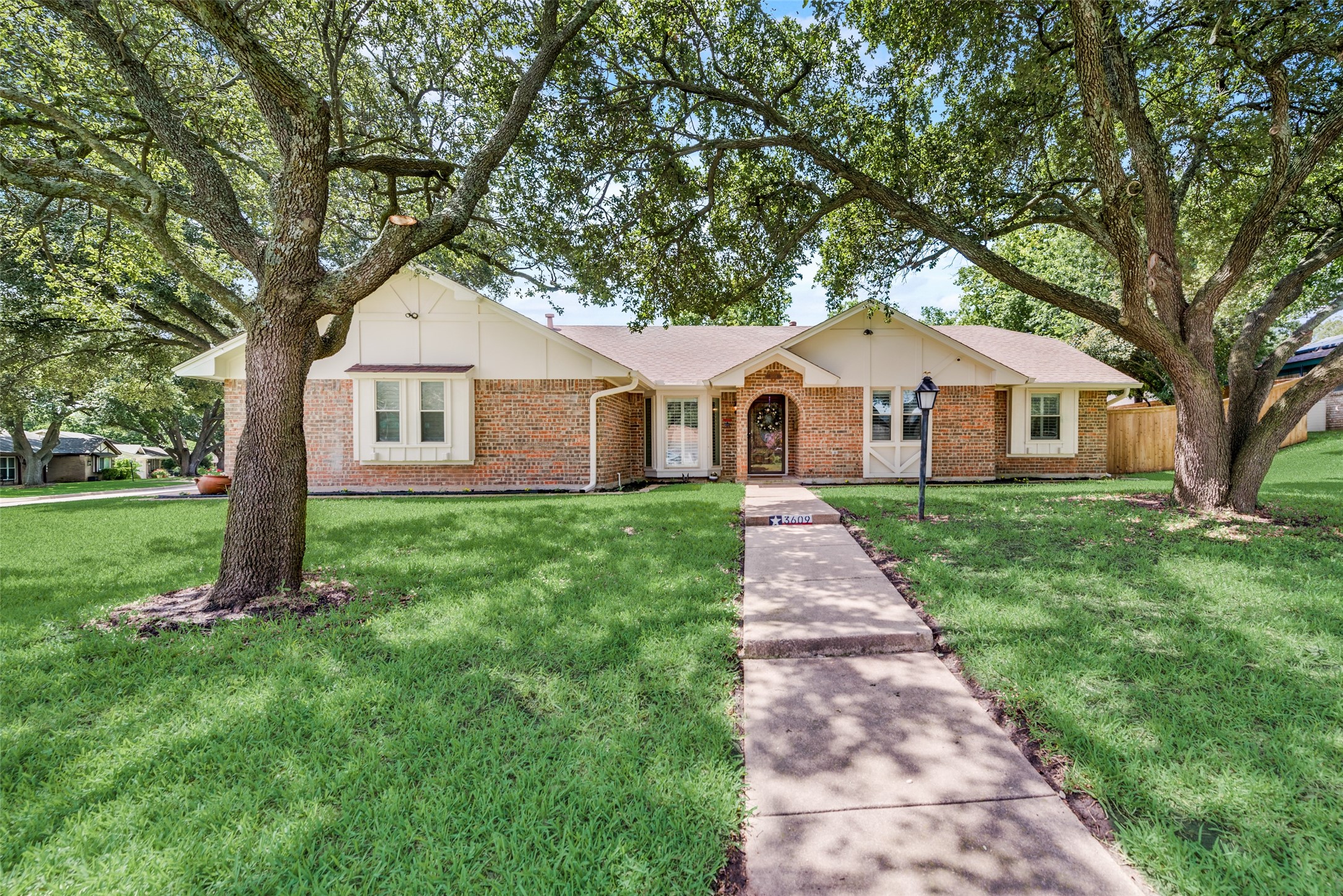 3609 Wilkie Way