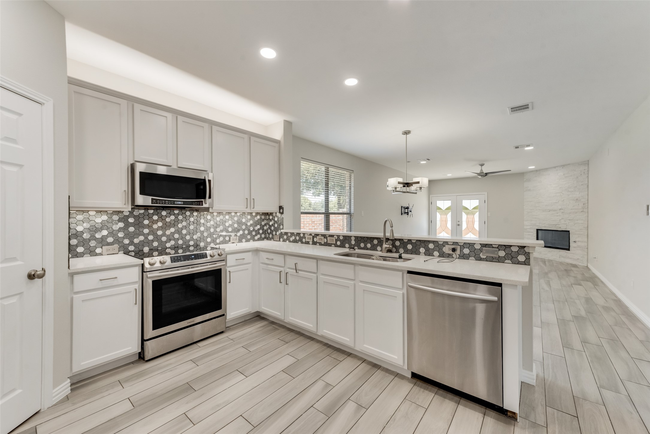 3901 Pitchstone Drive
