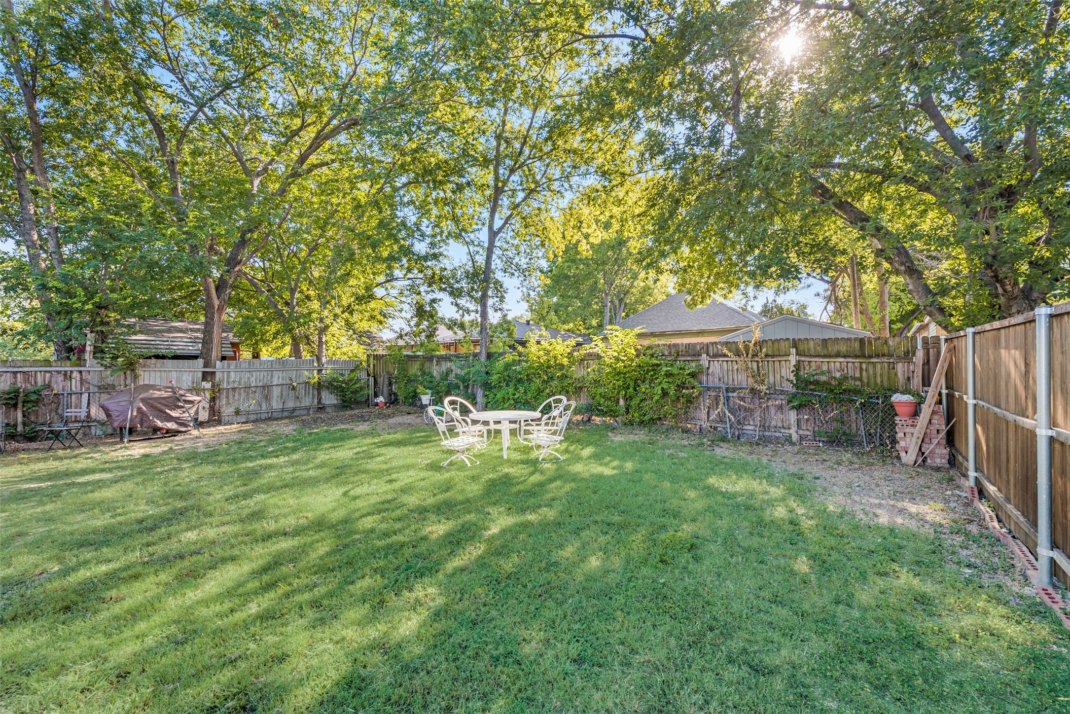 533 Jonelle Avenue