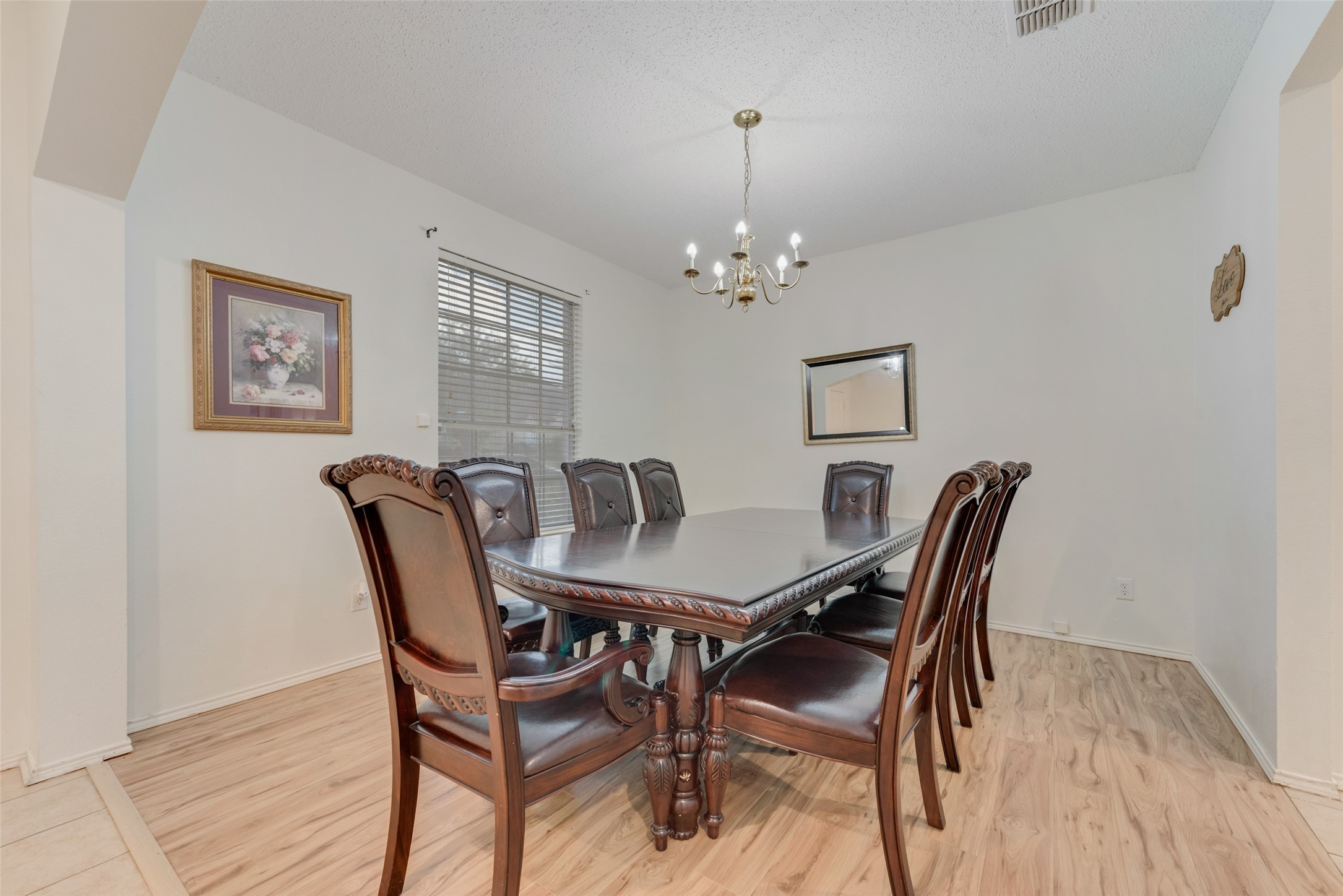 709 Longleaf Drive