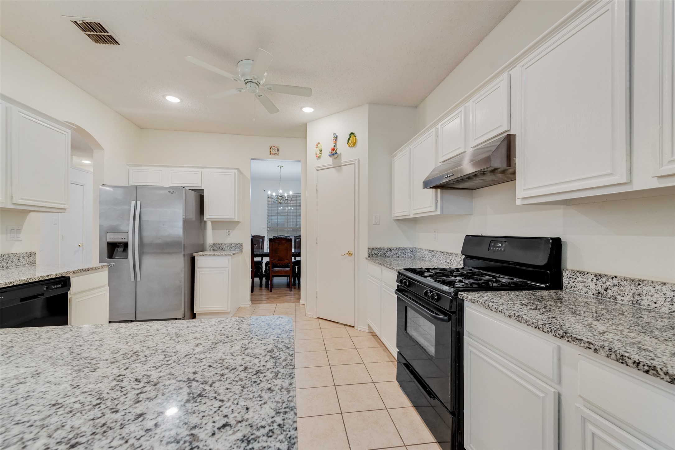 709 Longleaf Drive