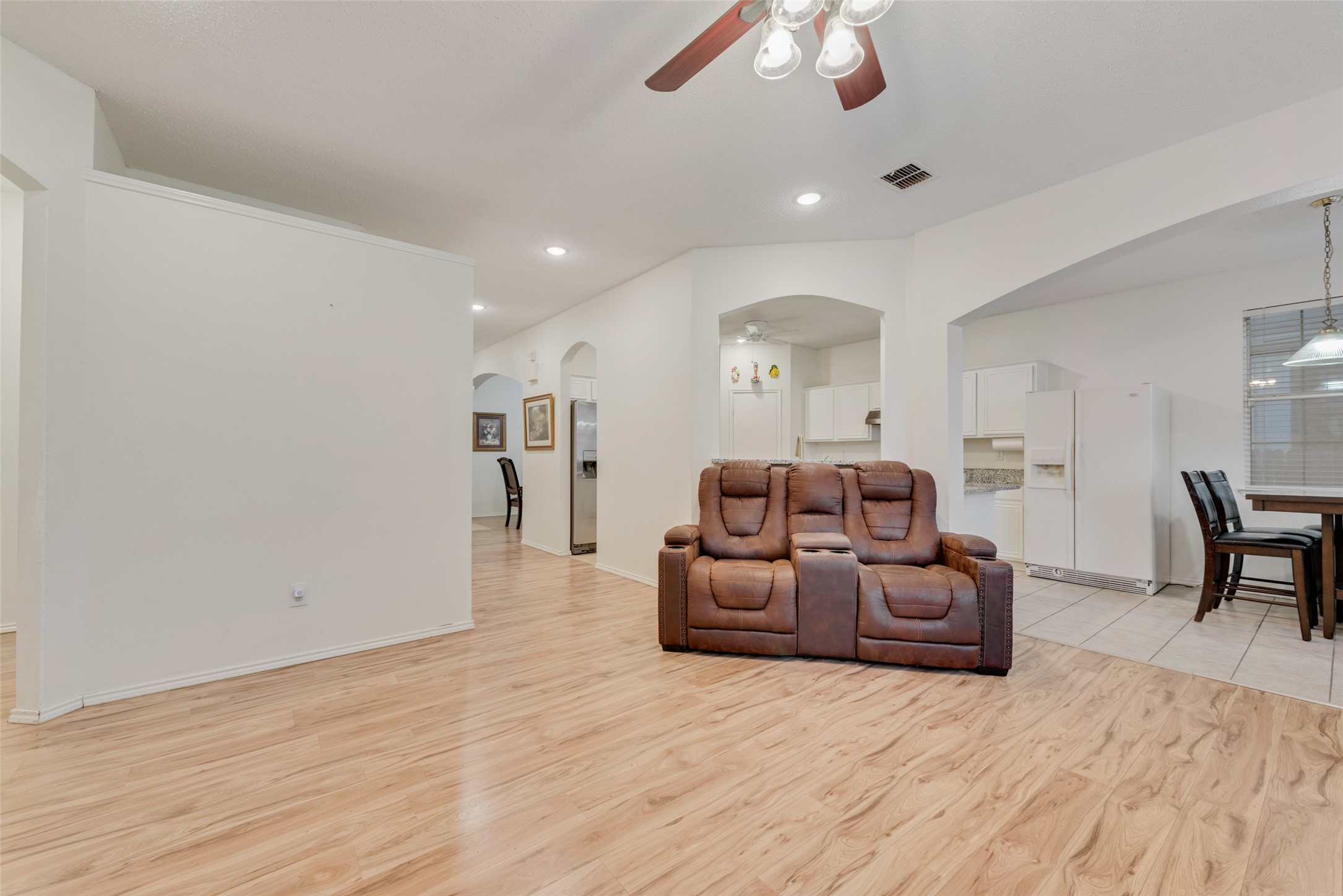 709 Longleaf Drive