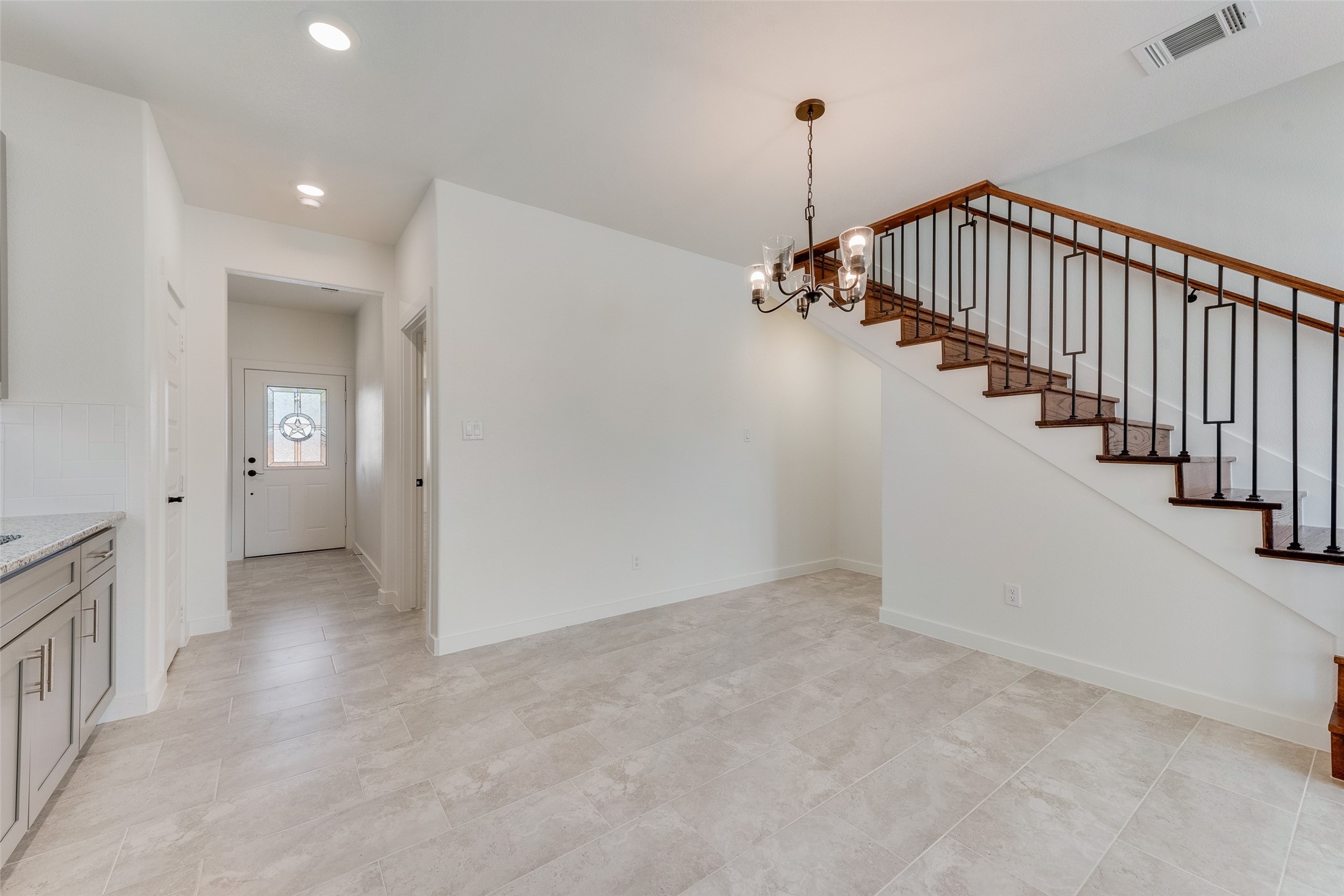 5933 Grayson Street