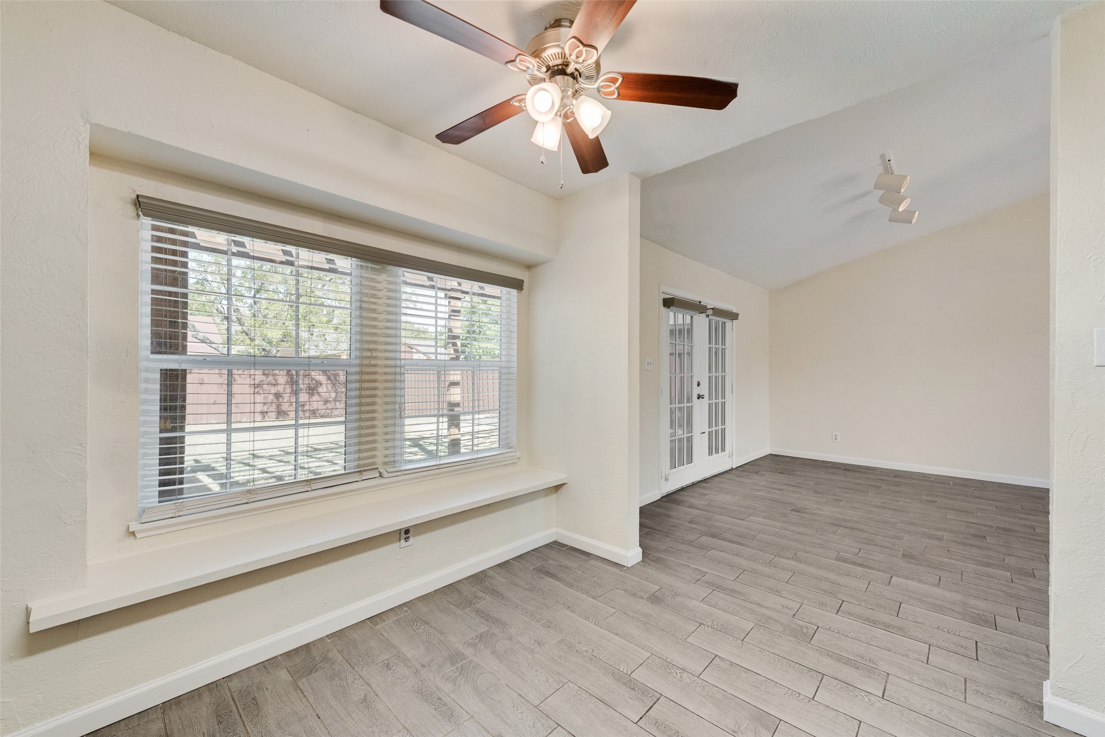 1307 Woodland Court