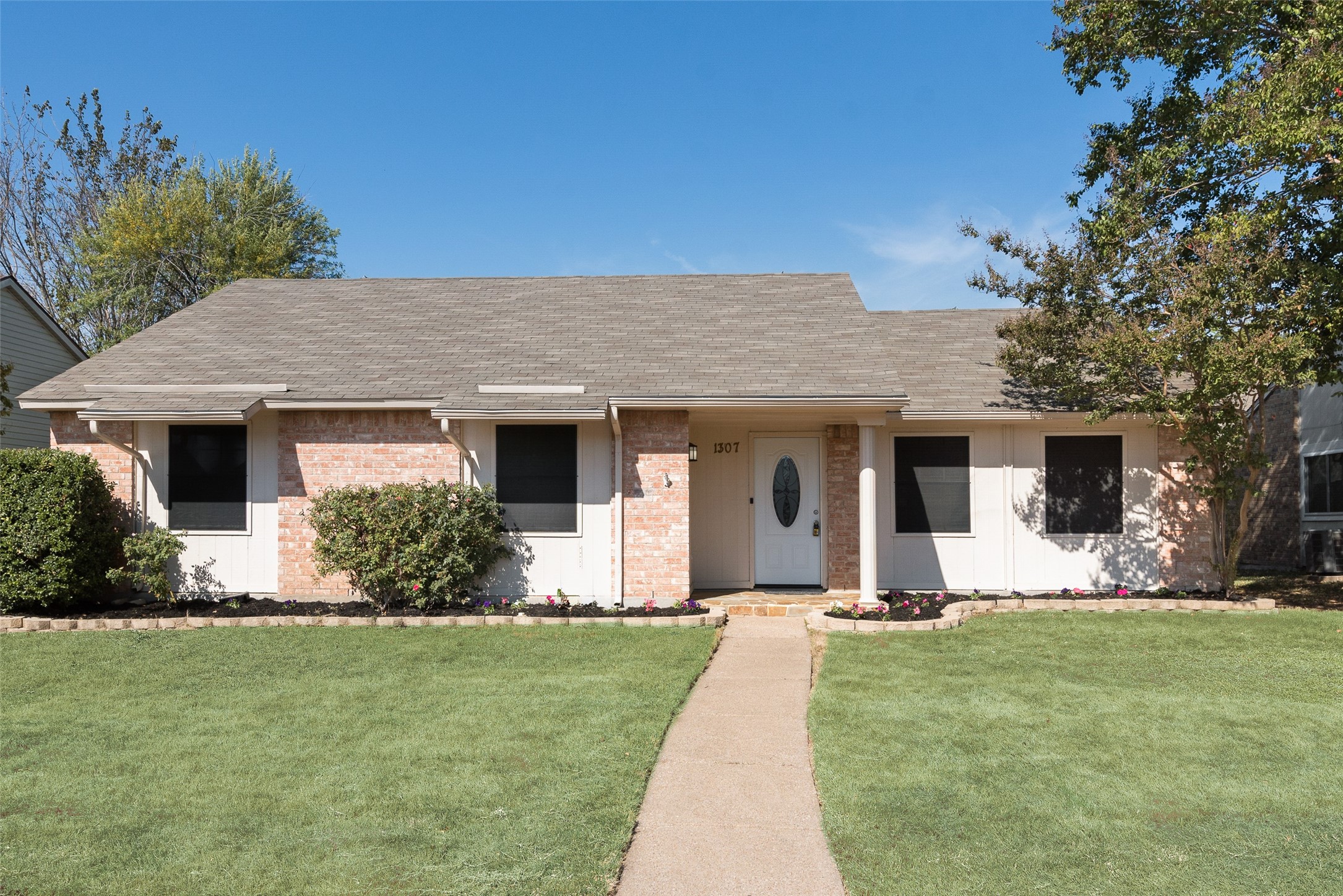 1307 Woodland Court