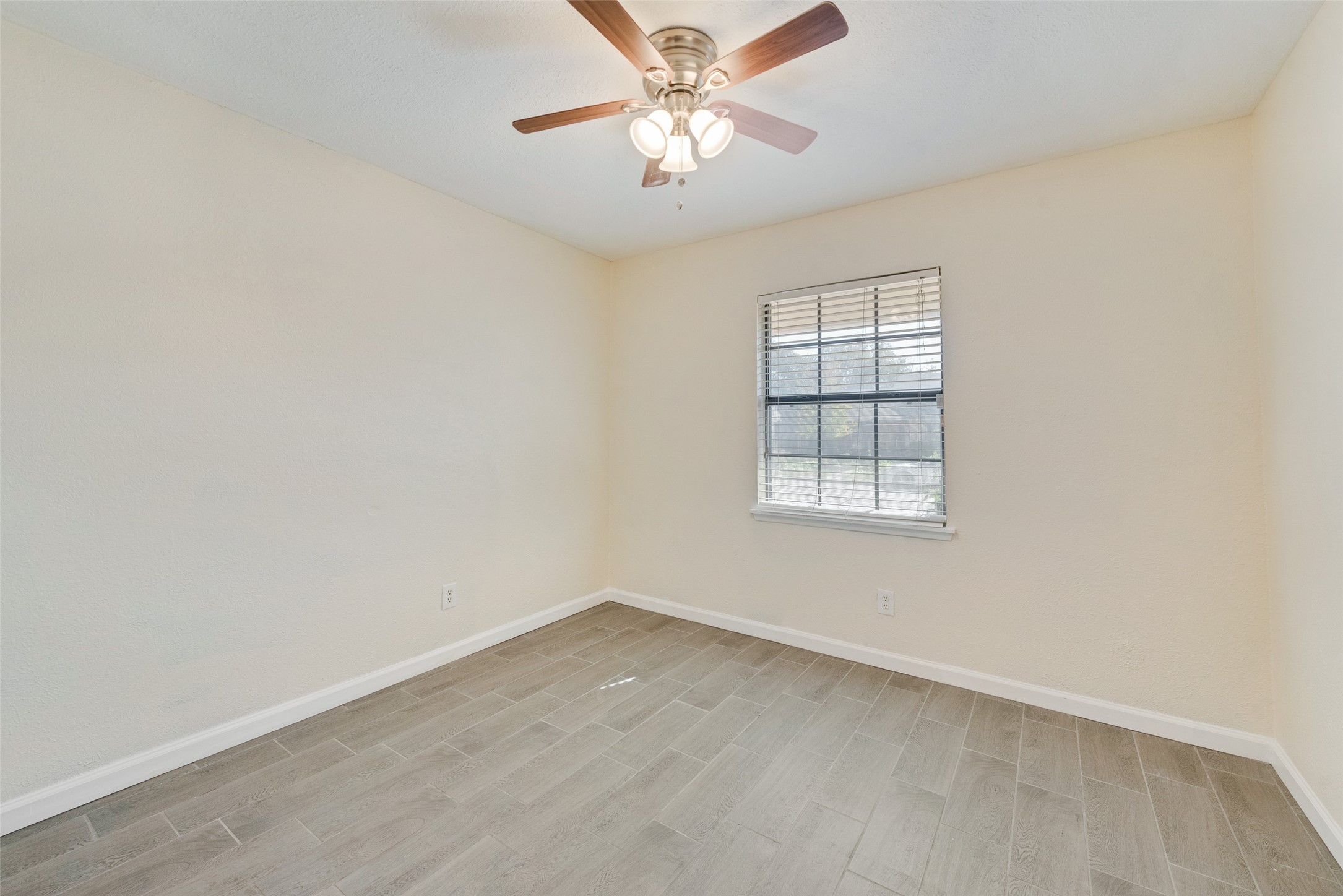 1307 Woodland Court
