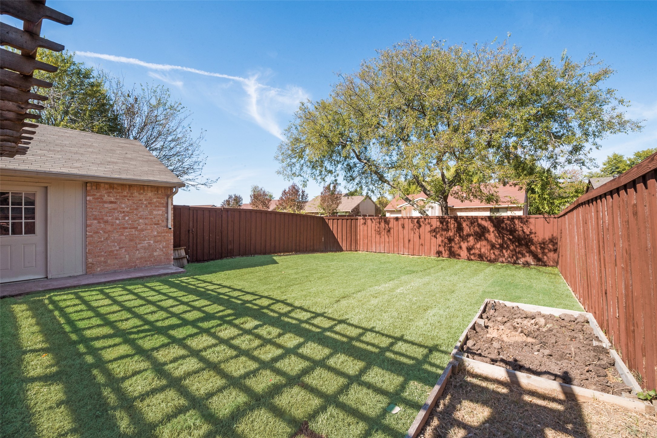 1307 Woodland Court