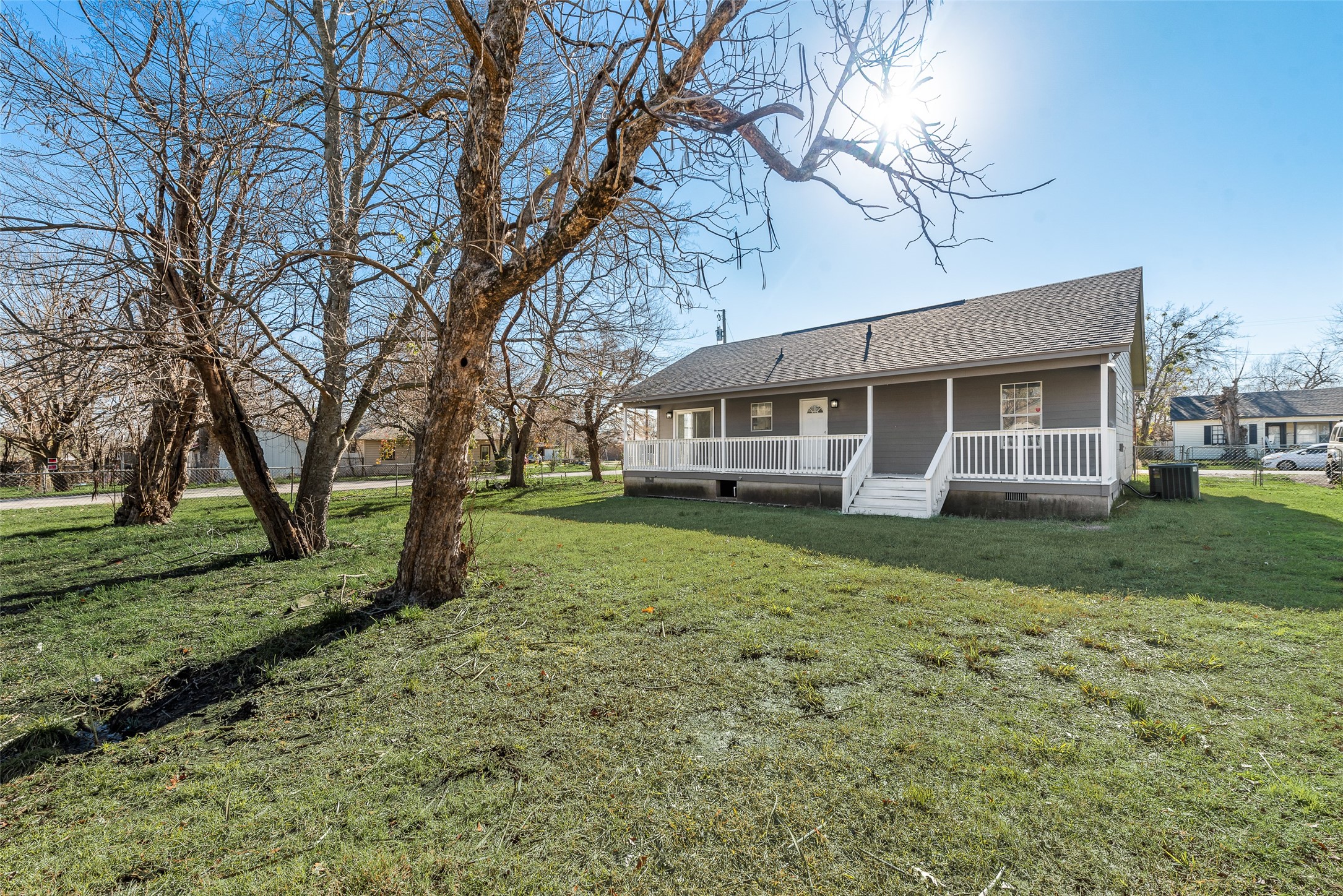 107 Laroe Street