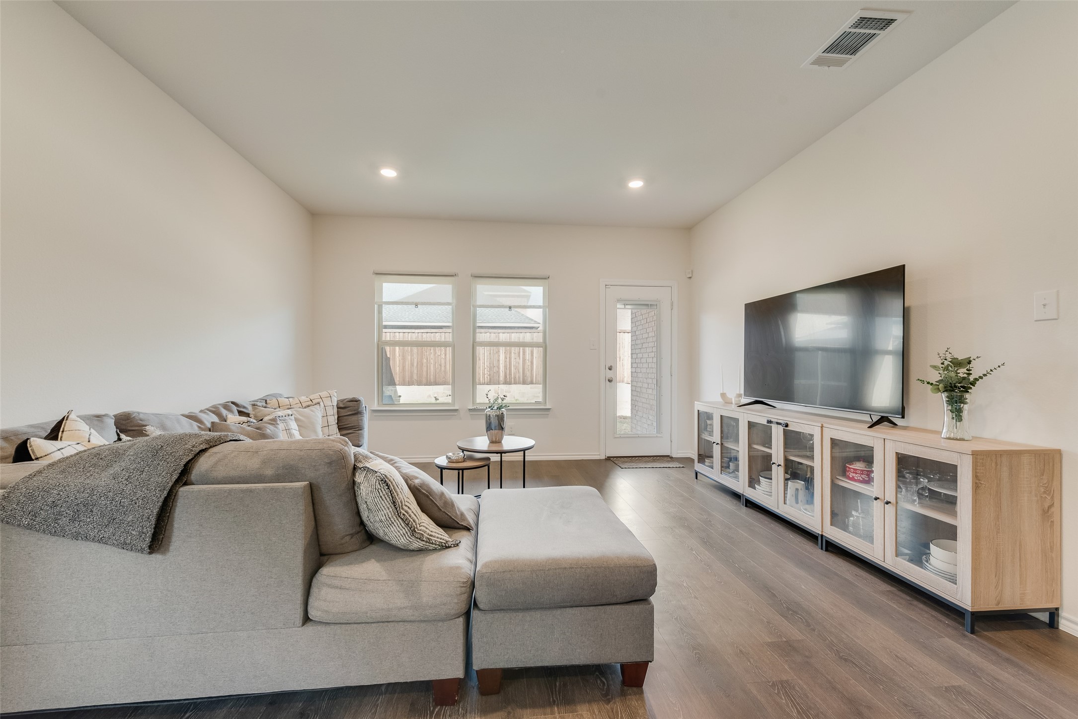3213 Grimaldo Drive