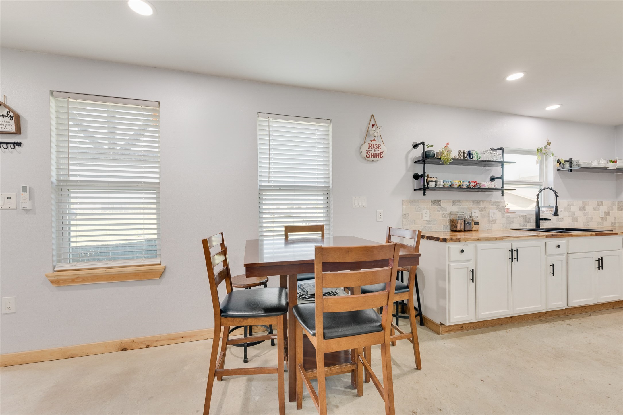 199 Hill County Road 4434