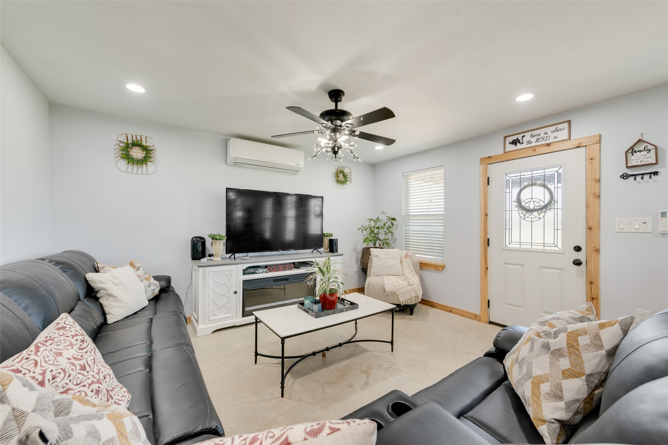 199 Hill County Road 4434