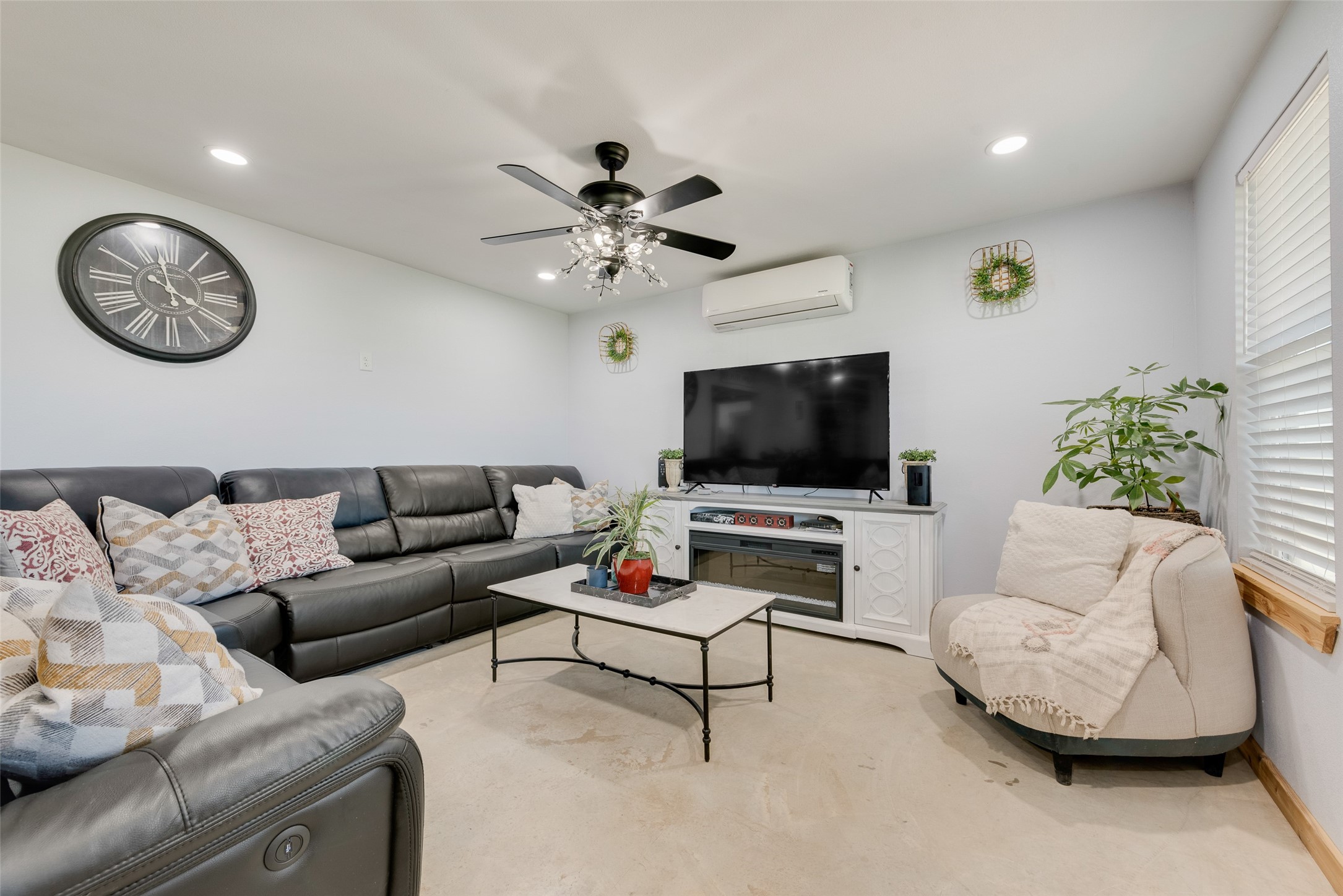 199 Hill County Road 4434