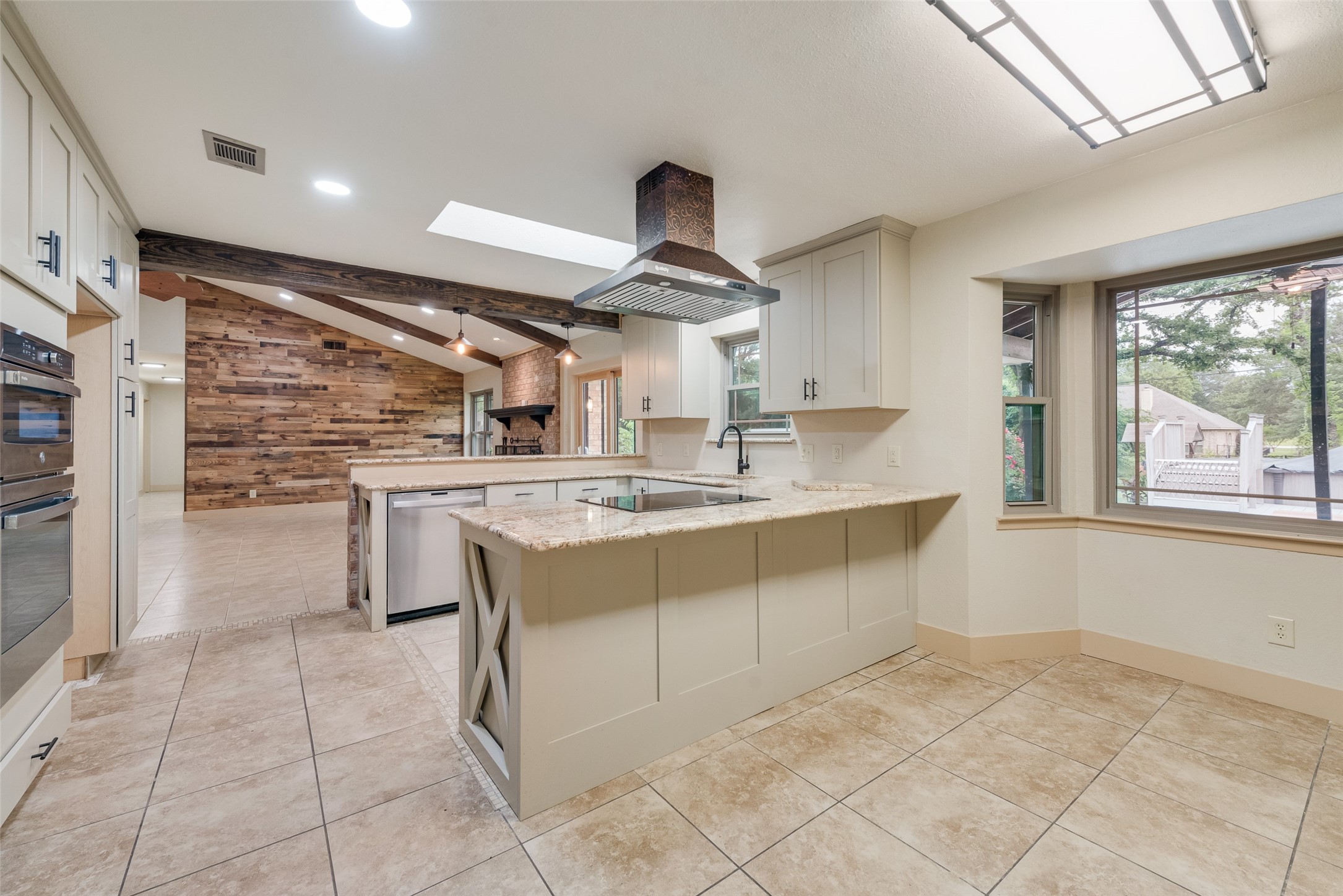 17535 Country Club Drive