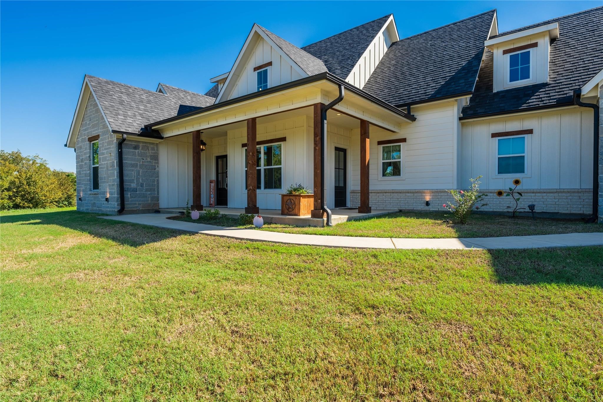 203 Splitrail Drive