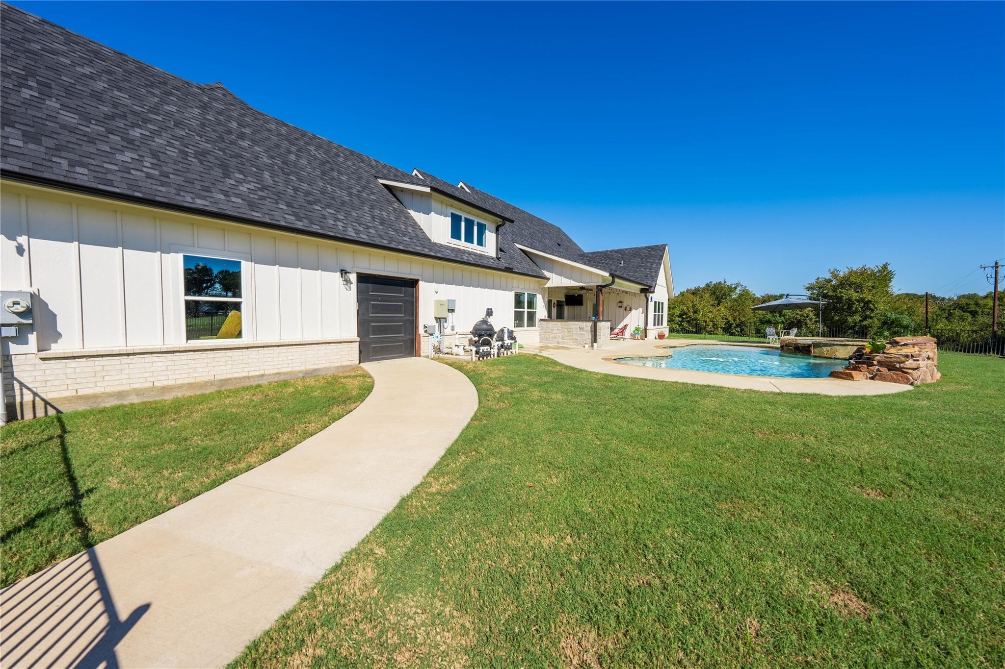 203 Splitrail Drive
