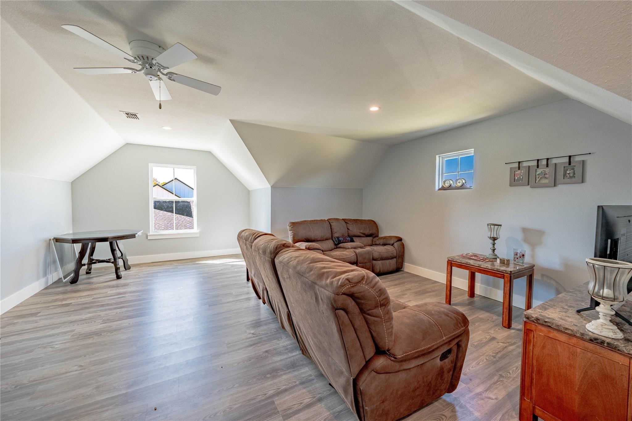 203 Splitrail Drive